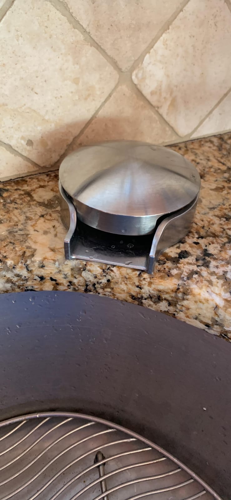 Delta Faucet Glass Rinser for Kitchen Sinks, Kitchen Sink Accessories, Bar Glass Rinser, SpotShield Stainless GR150-SP customer photo 2