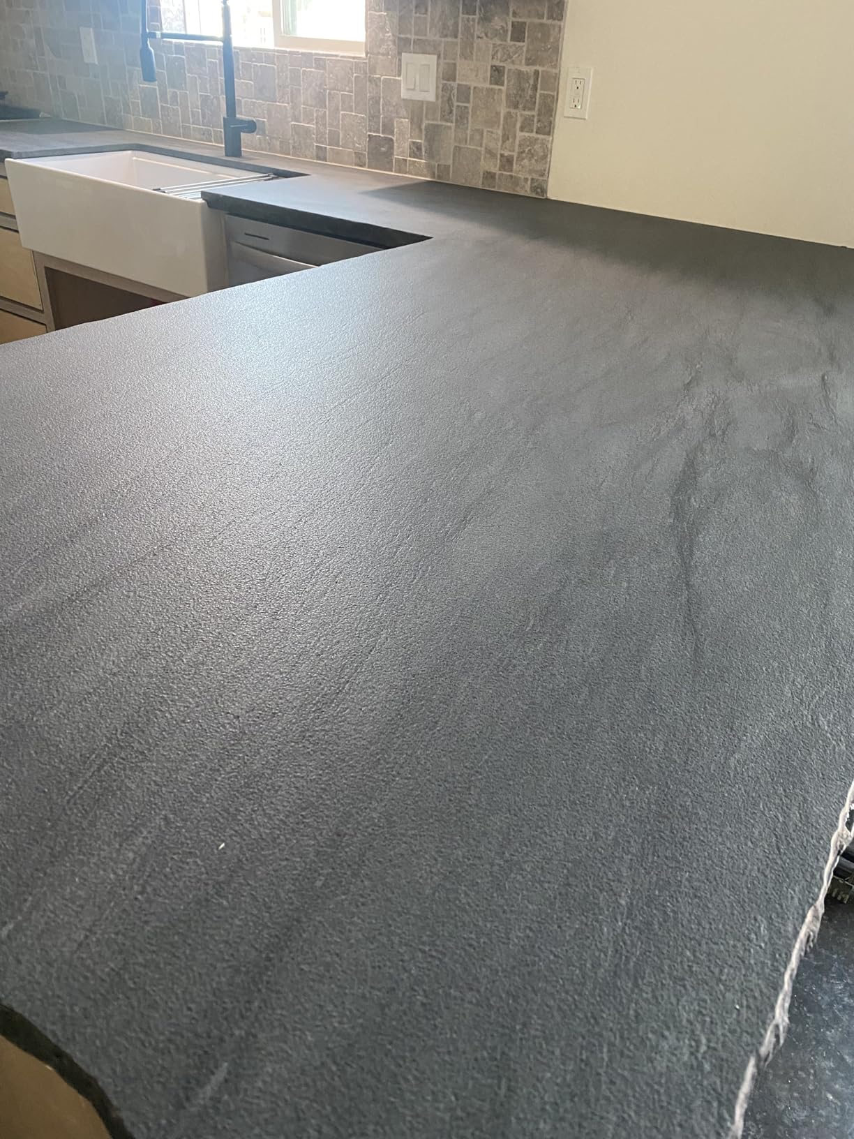 Weiman Granite and Stone Cleaner 3-in-1, Removes Grease, Stains & Watermarks, Streak-Free Formula with Stain Shield Technology, Safe on Marble, Quartz, Tile, Granite, Quartzite & Slate customer photo 1