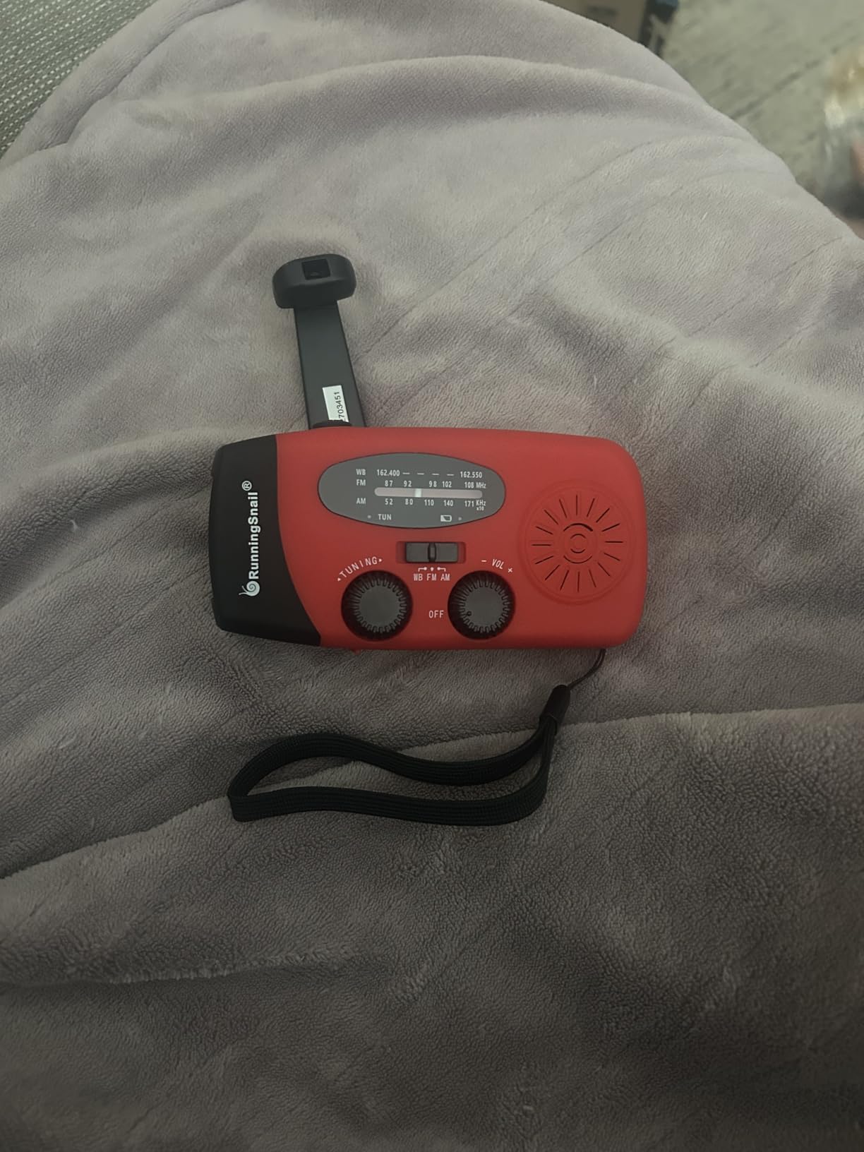Emergency Radio with Flashlight & Reading Lamp, NOAA/AM/FM Weather Radio customer photo 1