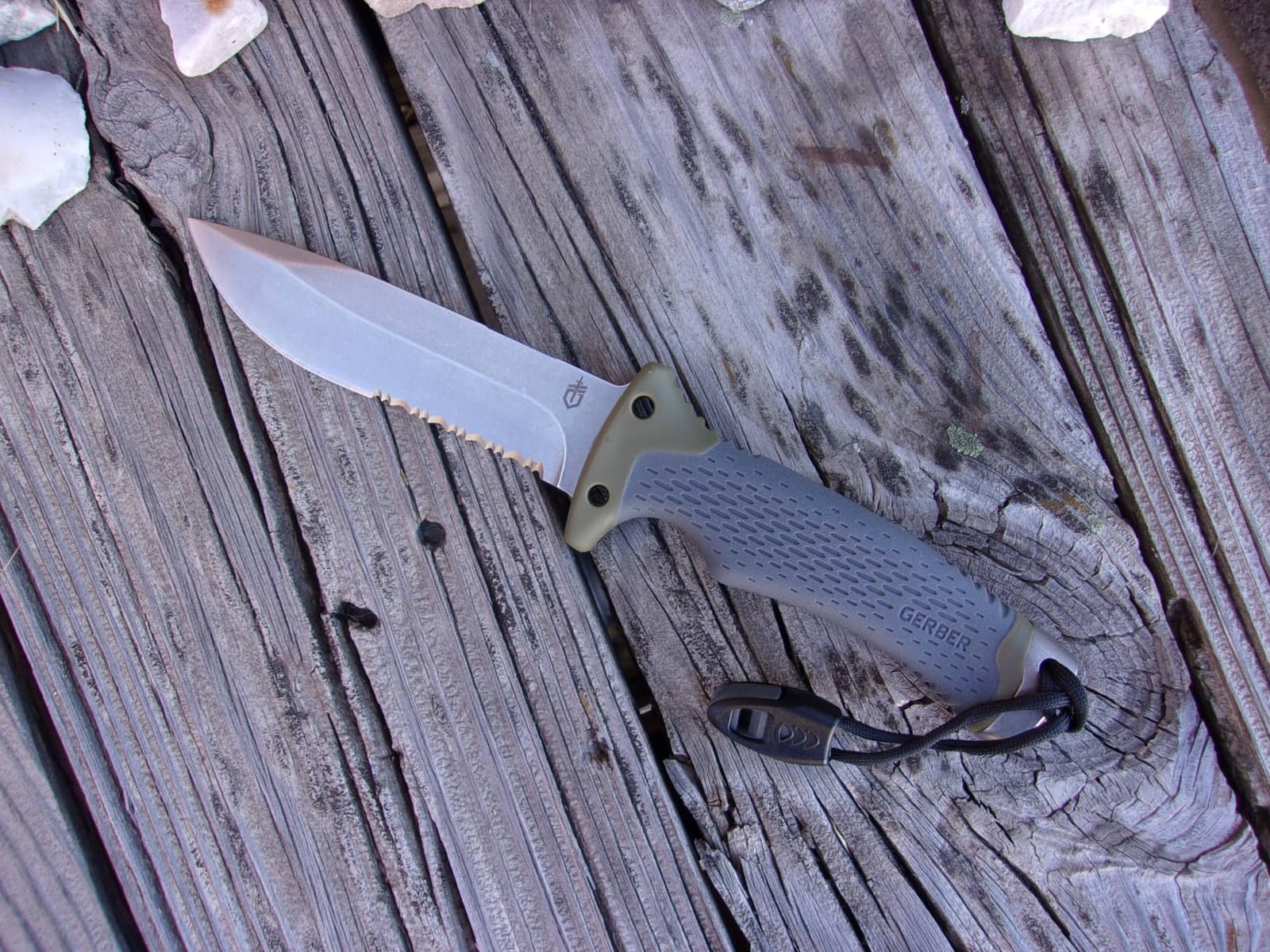 Gerber Ultimate Fixed Blade Knife w/Sheath, Knife Sharpener, Ferro Rod | Bushcraft & hunting knife customer photo 1