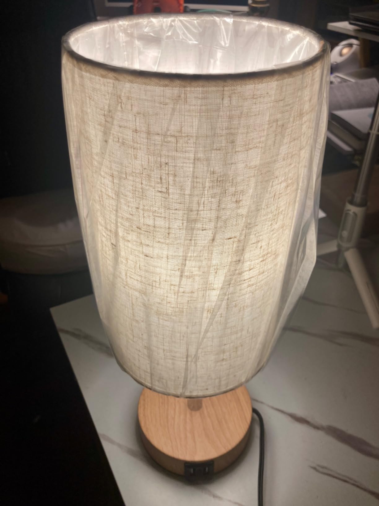 Yarra-Decor Bedside Table Lamp with USB Ports - Touch Control for Bedroom 3 Way Dimmable Nightstand Lamp with Round Fabric Shade customer photo 2