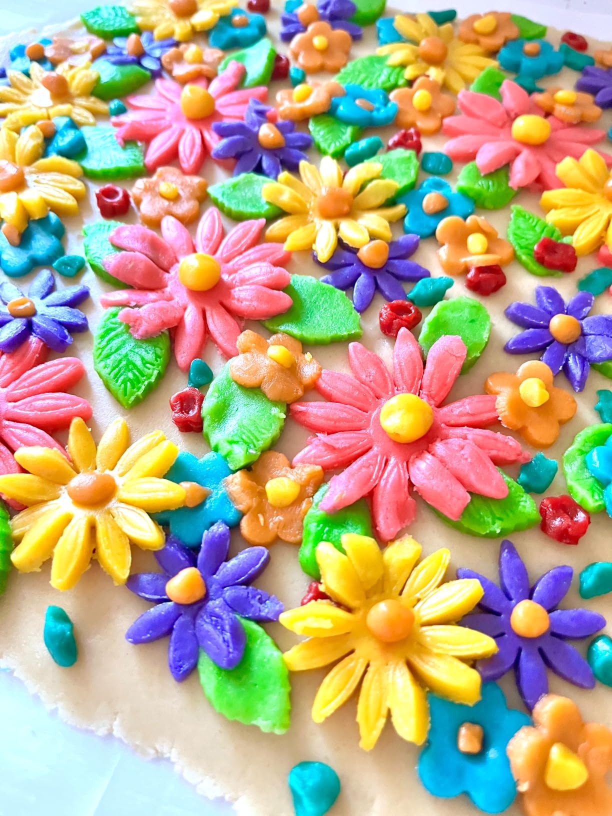 MOACC Cake Tools 36 Piece Fondant Cake Cookie Plunger Sugarcraft Flower Leaf Butterfly Heart Shape Decorating Mold DIY Icing Plunger Tools customer photo 1