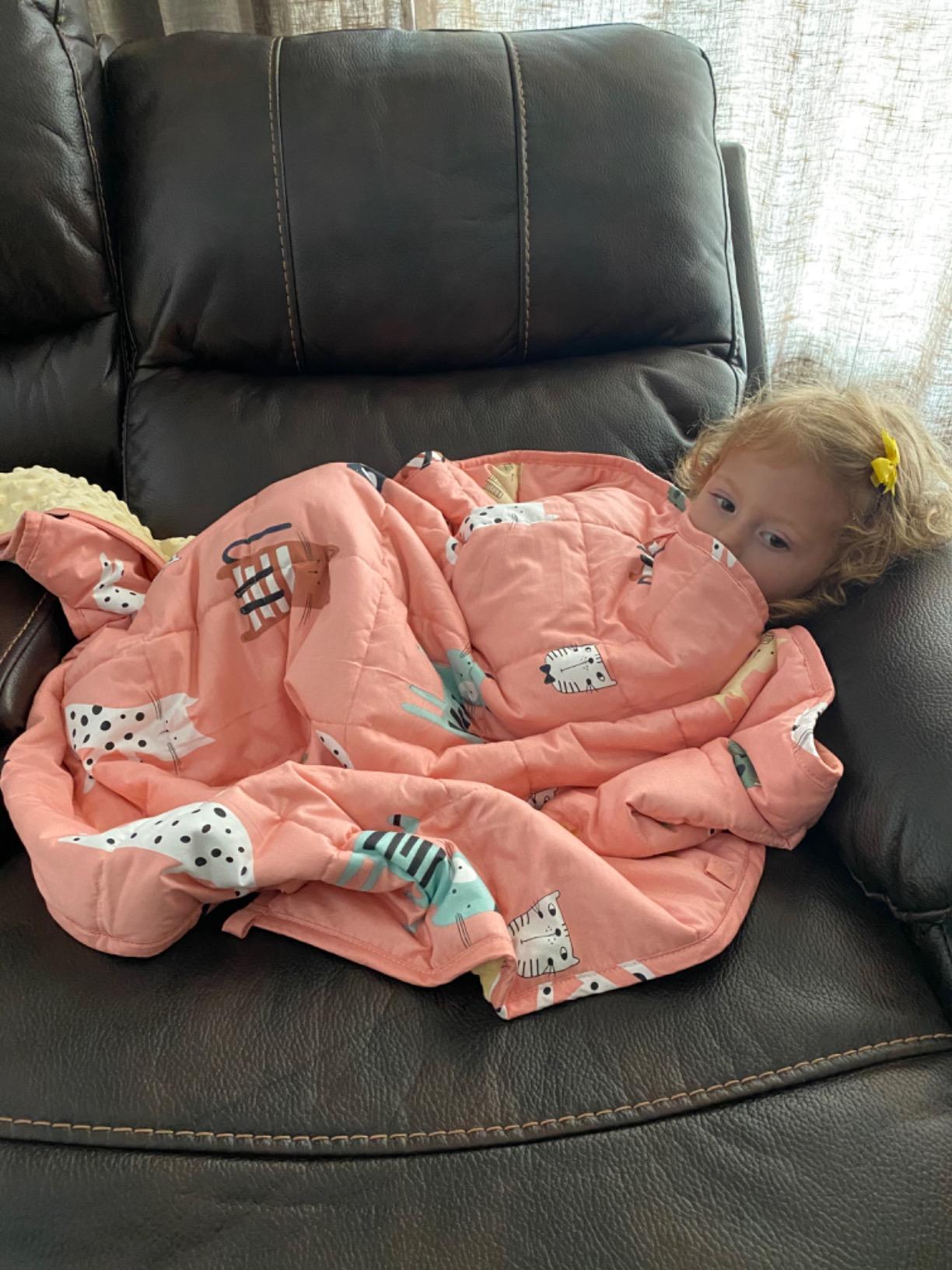 Uttermara Minky Weighted Blanket for Sleeping, 3lbs 36x48 inches | Soft Minky Dots; Cozy Cotton Cartoon Patterns Reversable; Machine Washable; Heavy Throw for Calming; Blue Car World customer photo 2
