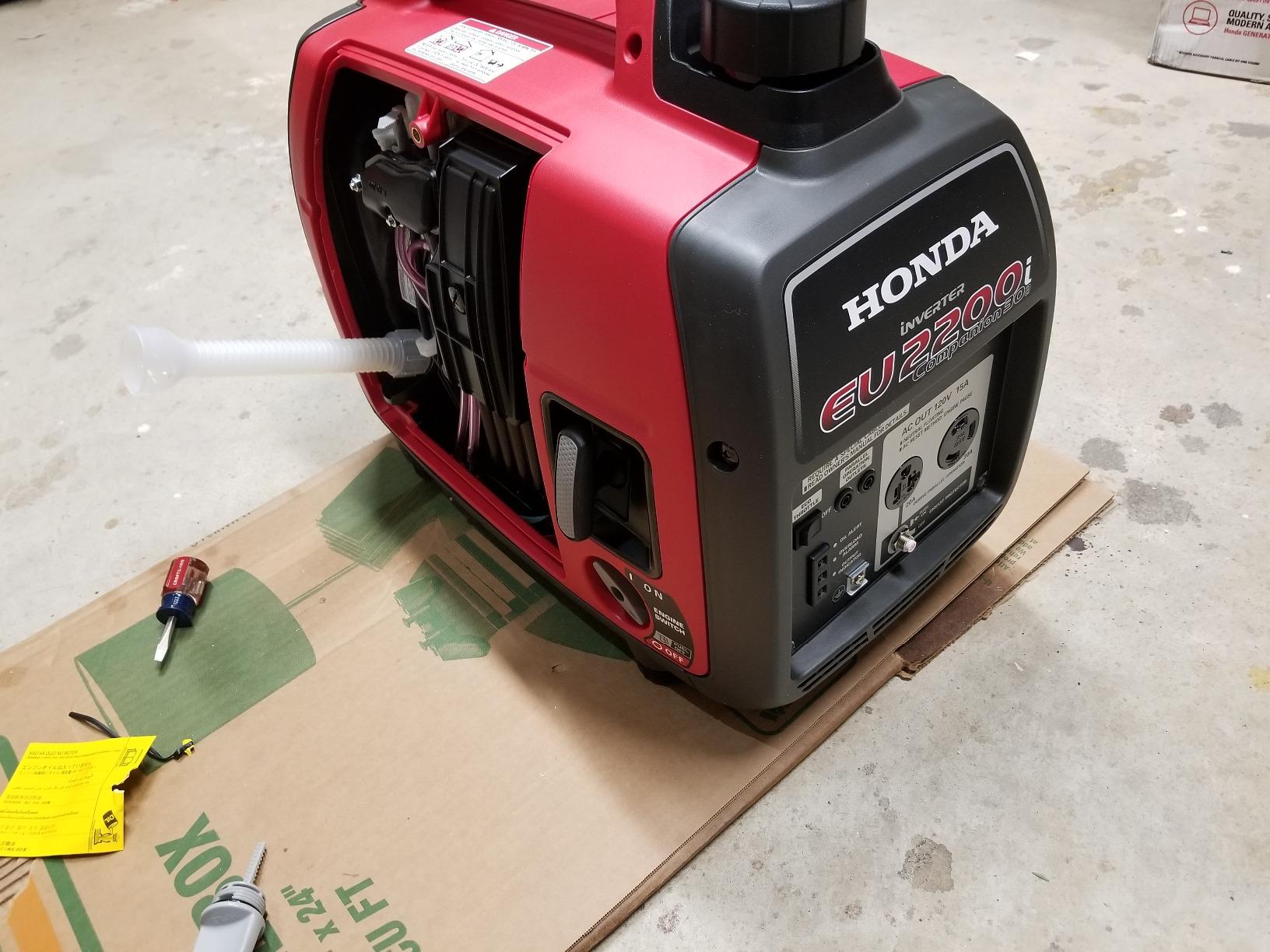 Honda EU2200i Companion 2200 Watt Inverter Generator (EU2200ITAN5) | Super Quiet 120V Gas Powered Portable Generator for Camping or RV Backup Power Supply, Up to 8.1 Hour Run Time customer photo 1