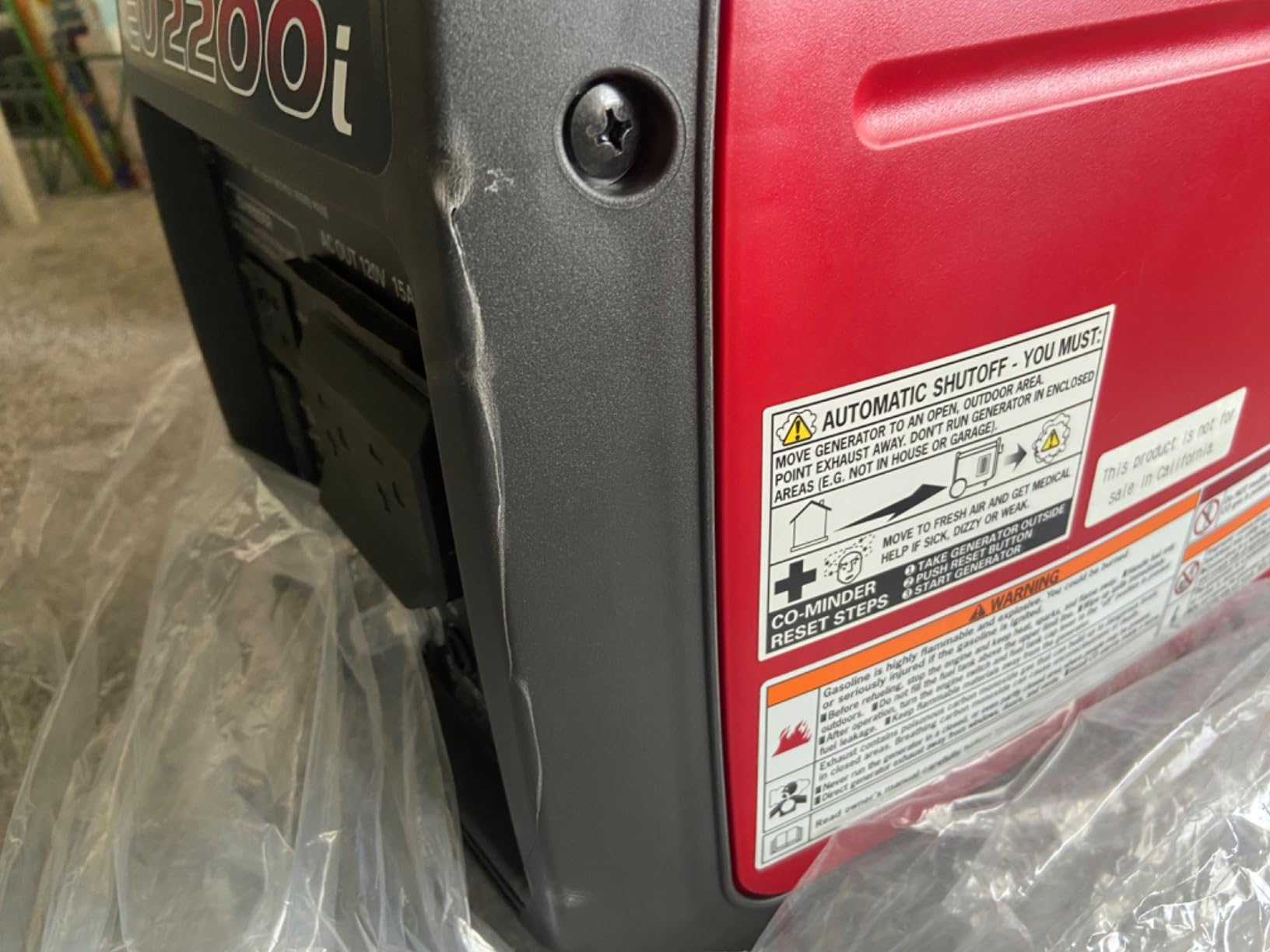 Honda EU2200i Companion 2200 Watt Inverter Generator (EU2200ITAN5) | Super Quiet 120V Gas Powered Portable Generator for Camping or RV Backup Power Supply, Up to 8.1 Hour Run Time customer photo 2