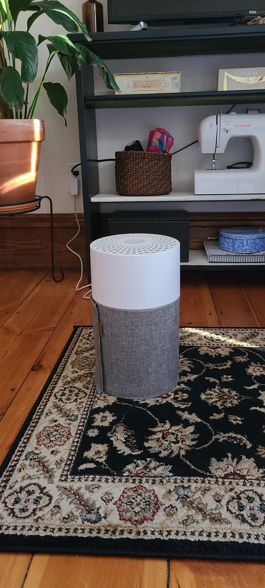 BLUEAIR Air Purifier for Home HEPA Air Purifiers for Pets, Allergies, Dust, Nursery, Office HEPASilent Techonolgy Air Cleaner for Small Rooms 432 sq ft coverage - Blue Pure 511 customer photo 1