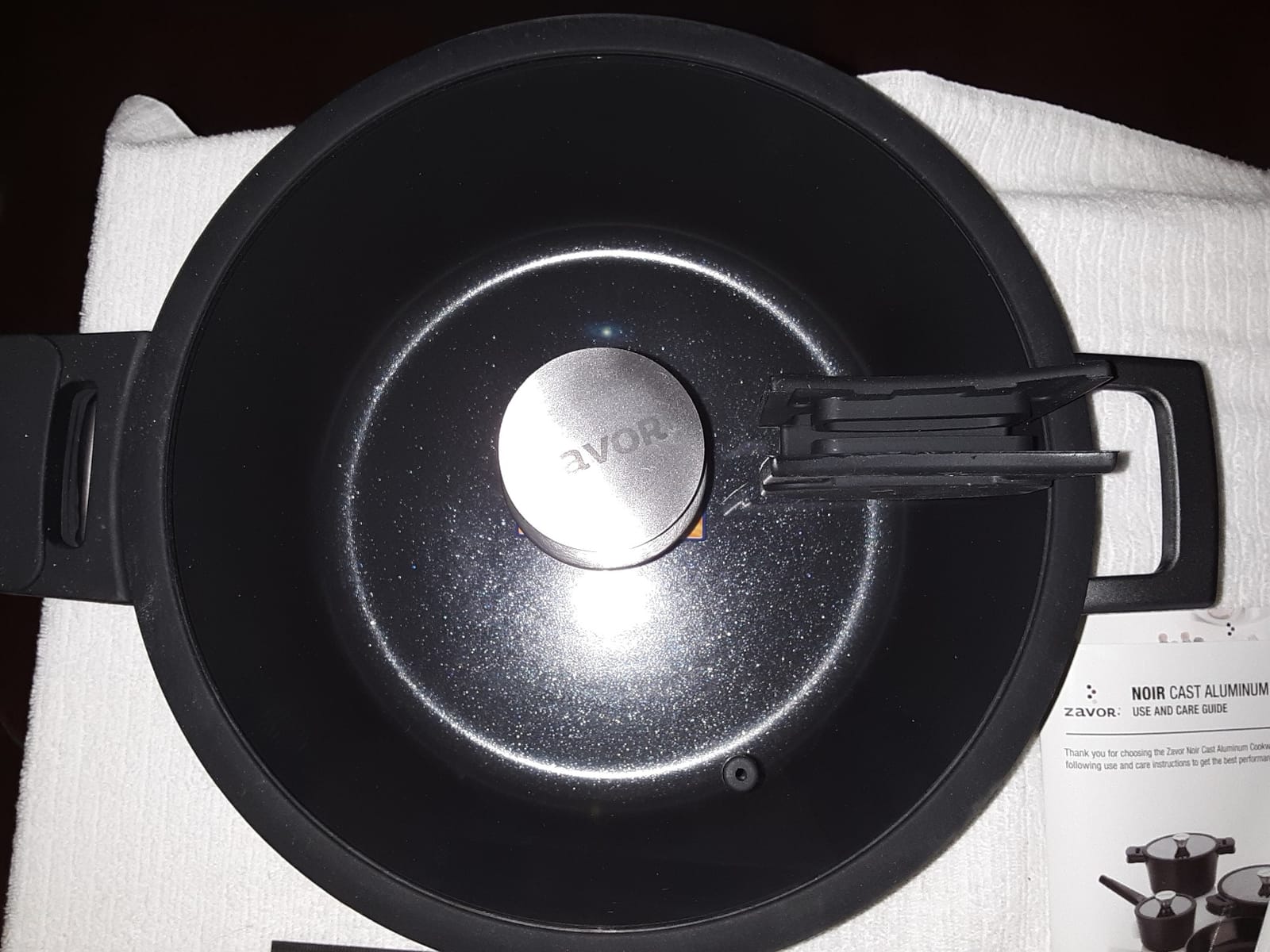 Zavor Noir 5 Qt Dutch Oven - Premium Cast Aluminum with Titanium-based Nonstick Ceramic Coating & Removable Handles - Ultra Lightweight - Oven & Induction Ready | Noir Collection customer photo 1