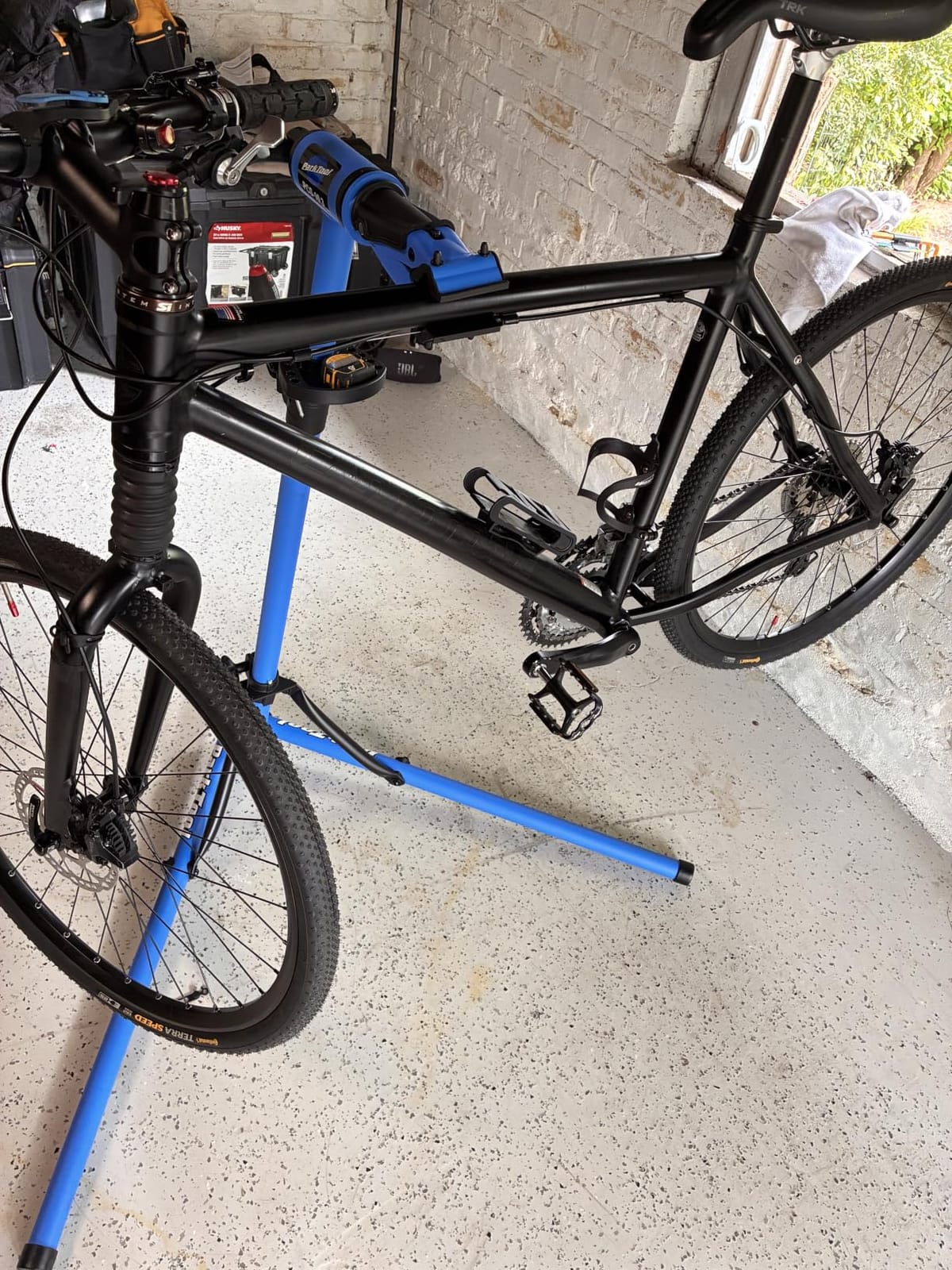 Park Tool PCS-10.3 - Deluxe Home Mechanic Repair Stand customer photo 1