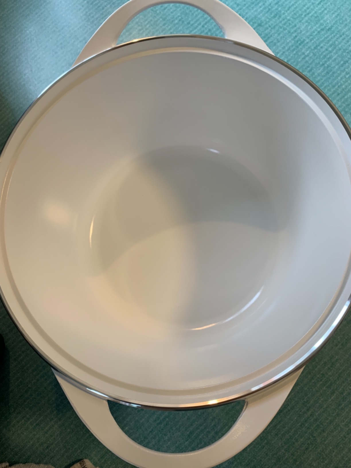 CorningWare QuickHeat 5.5-QT Cast Aluminum Dutch Oven With Lid & Non-Stick Ceramic Interior, Lightweight and Fast Even Heat Baking & Cooking, For Meats, Soup, Browning, Searing, French Navy customer photo 2