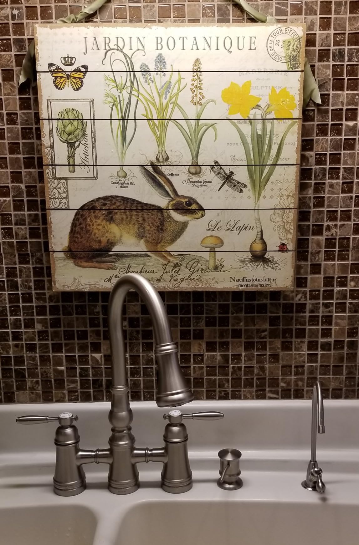 Moen S73204SRS Weymouth Two Handle Pulldown Bridge Kitchen Faucet, Spot Resist Stainless customer photo 1