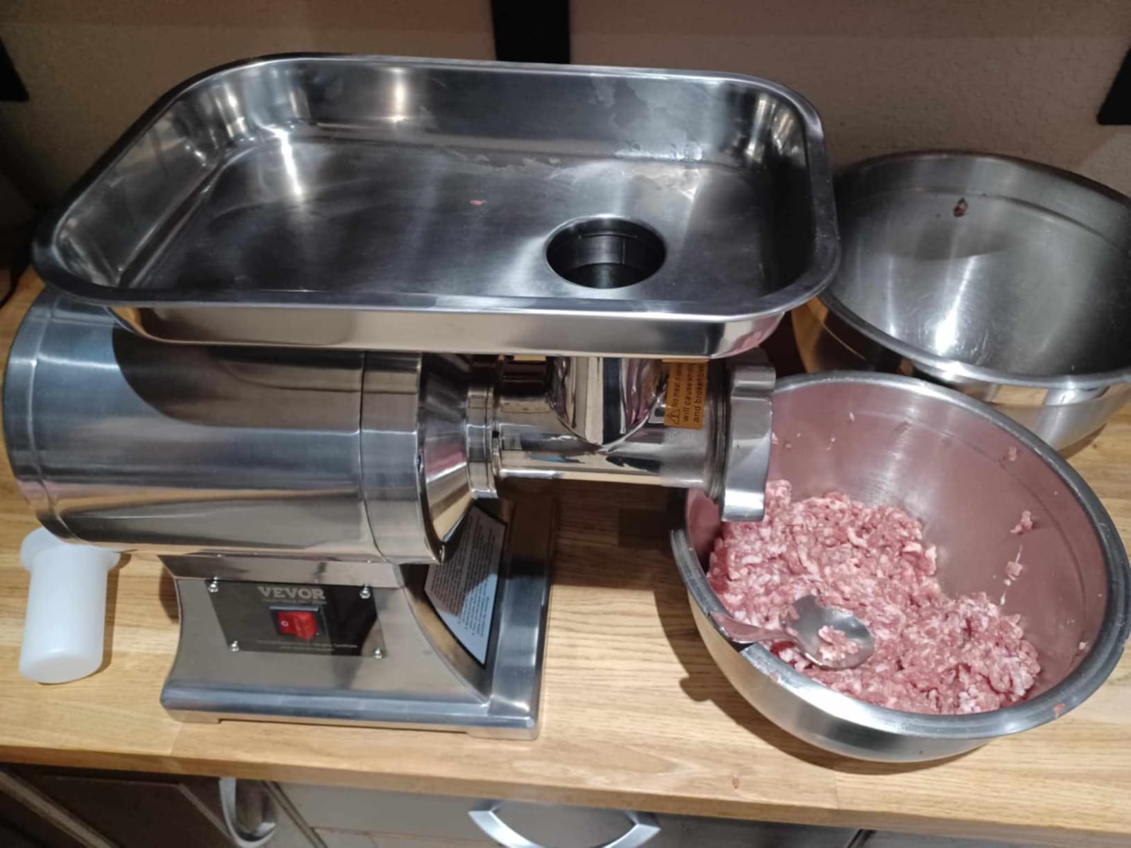 VEVOR Commercial Meat Grinder, 550LB/h 1100W Electric Meat Mincer, ETL Approved Heavy Duty Industrial Meat Mincer Machine customer photo 1