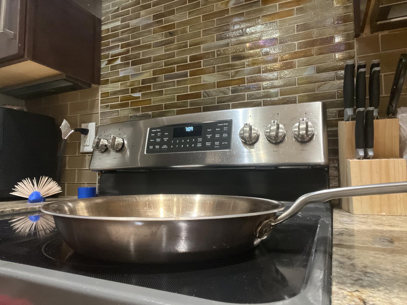 Made In Cookware - 12-Inch Stainless Steel Frying Pan - 5 Ply Stainless Clad - Professional Cookware - Crafted in Italy - Induction Compatible customer photo 1