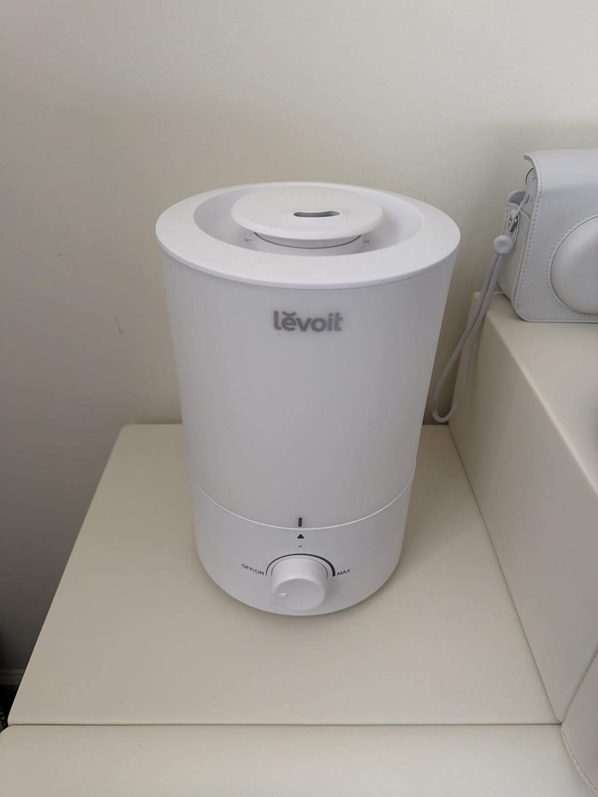LEVOIT Humidifiers for Bedroom, Quiet, 3L Cool Mist, Essential Oil Diffuser | Top Fill/25Watt - Home/Large Room - 360° Nozzle - Rapid Ultrasonic Humidification for Baby Nursery/Plant customer photo 1