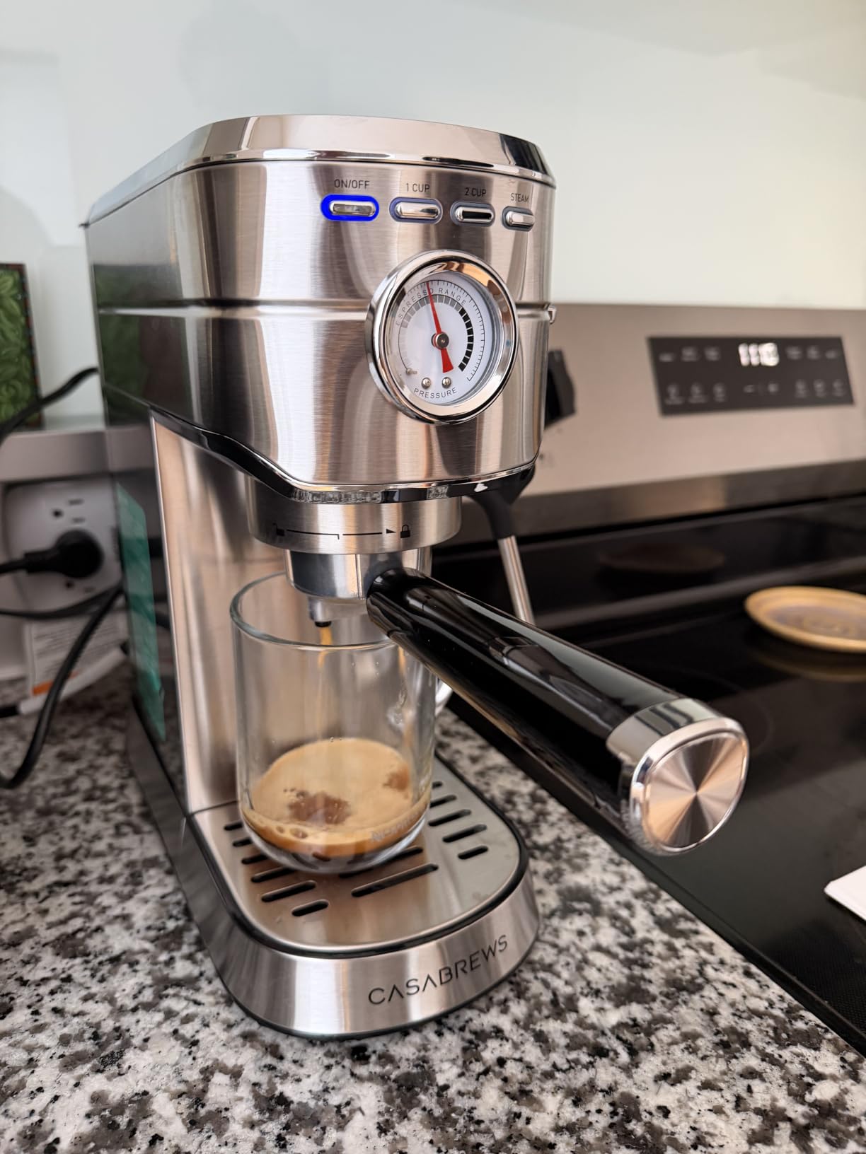 CASABREWS CM5418 Compact Espresso Machine with Milk Frothing Steam Wand | Stainless Steel, 20-Bar Pump, Built-in Pressure Gauge, Powerful Steam Wand for Cappuccino Latte for Home, 34oz Water Tank customer photo 2