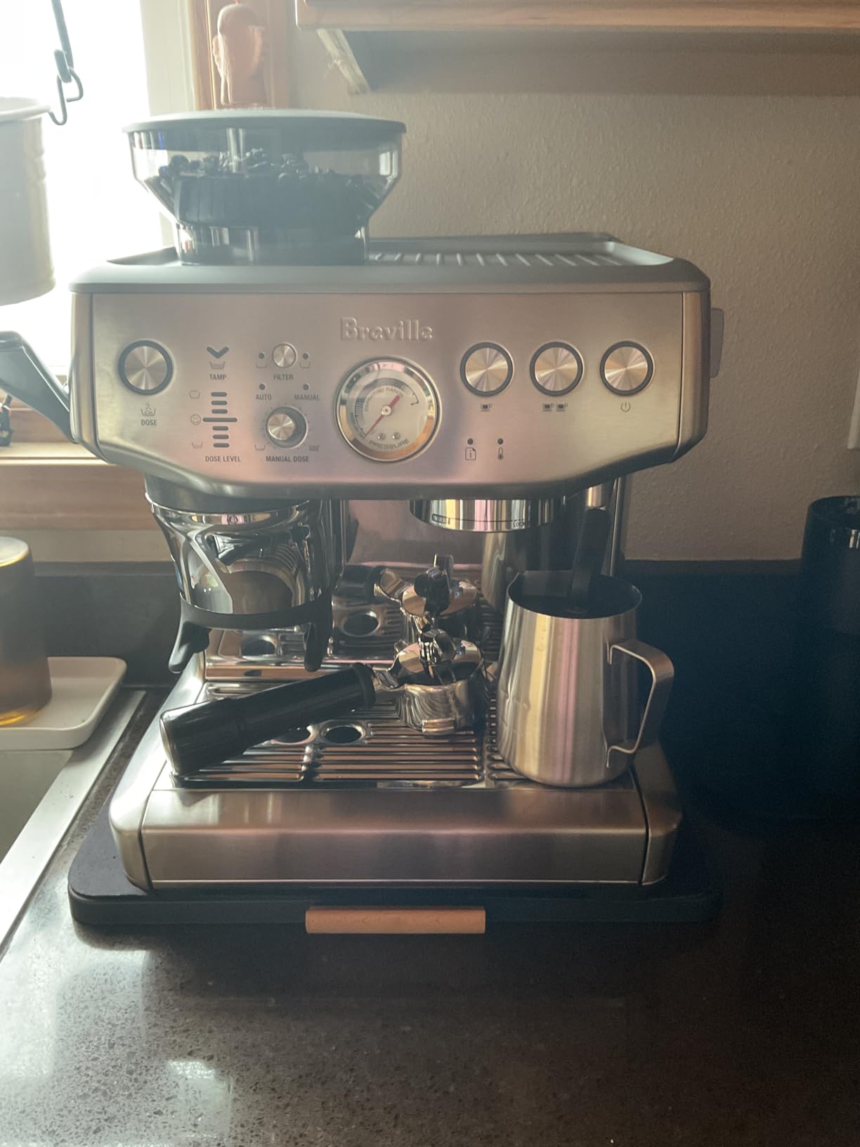 Breville BES876BSS Barista Express Impress Espresso Machine, Brushed Stainless Steel customer photo 1