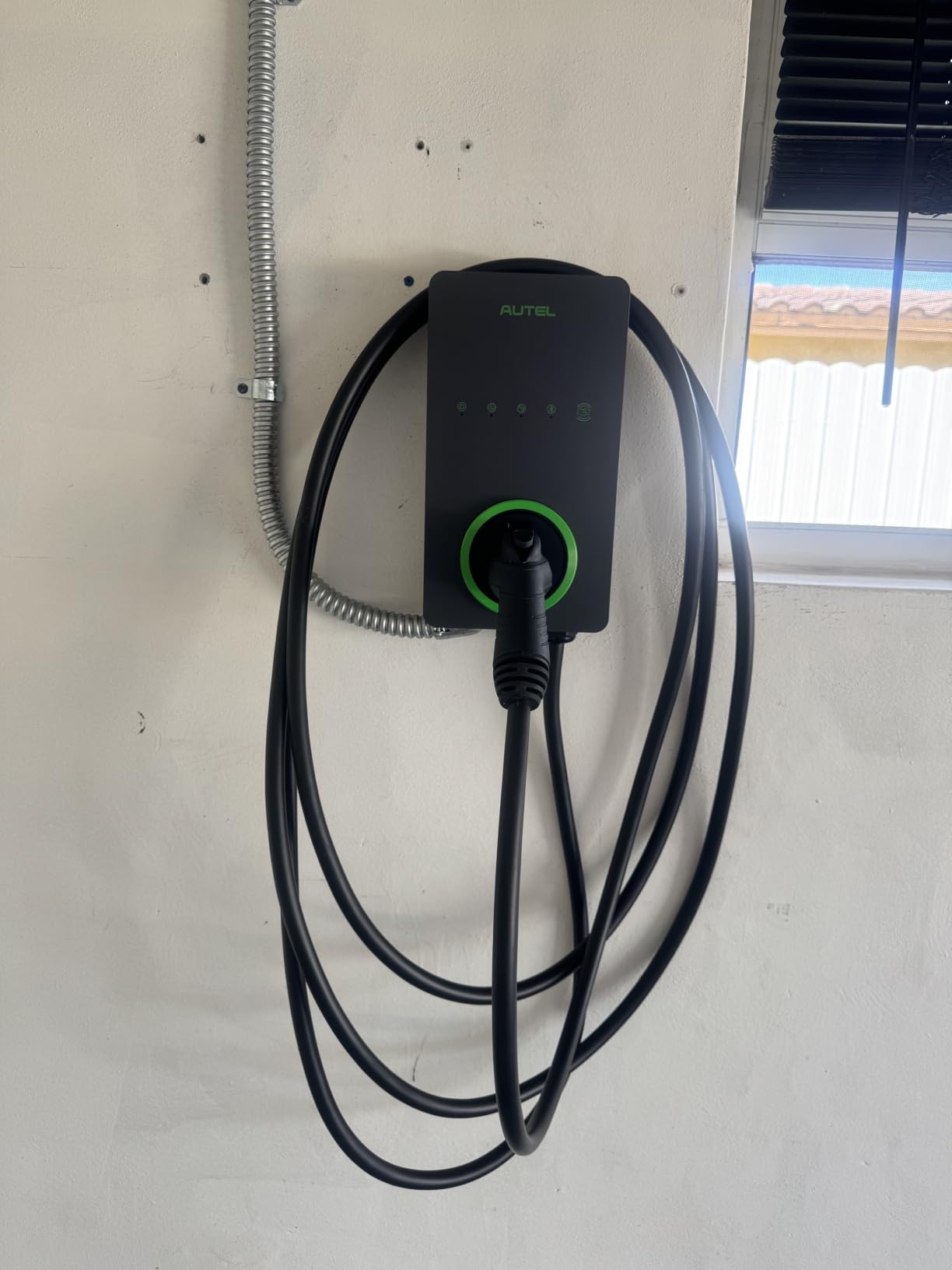Autel Home Level 2 EV Charger up to 50Amp, 240V, Indoor/Outdoor Car Charging Station, Flexible 25-Foot Cable, Hardwired, Silver customer photo 2