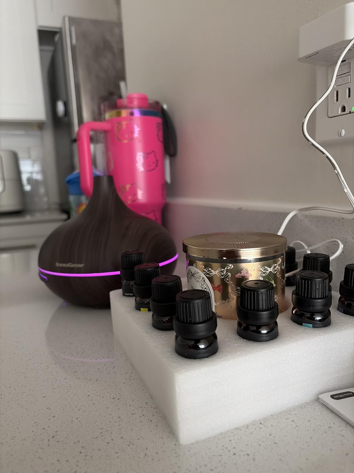 InnoGear 400ml Aromatherapy Essential Oil Diffuser 10 Oils Gift Set, Dark | Cool Mist Humidifier, Essential Oils, Ultrasonic, 4 Timers, Run up to 12hrs, Large Room, Home, Automatic Shut-Off, Quiet customer photo 2