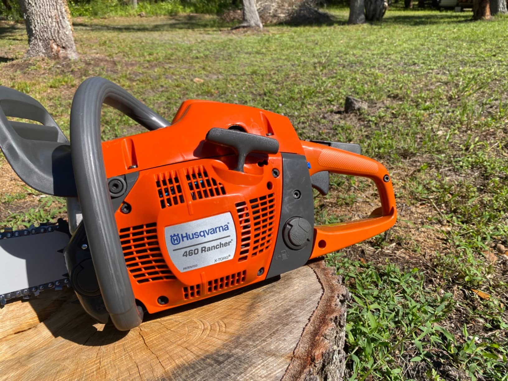 Husqvarna 460 Rancher Gas Powered Chainsaw, 24 Inch | 60.3-cc 3.6-HP, 2-Cycle X-Torq Engine and Automatic Adjustable Oil Pump customer photo 1