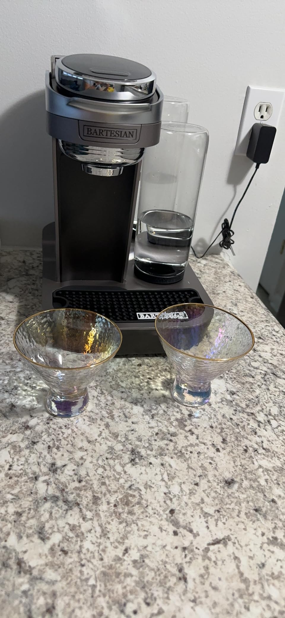 Bartesian Duet Cocktail Machine and Margarita Maker - Compact Home Bartender Mixologist Drink Mixer with 2 Glass Spirit Bottles - Automatic Machine Creates Premium Cocktails and Mocktails in Seconds customer photo 2