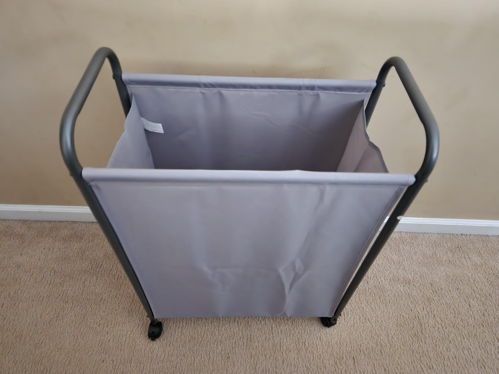 STO STO Laundry Sorter 3 Section, 3 Bag Clothes Hamper, Rolling Laundry Cart Basket with Heavy Duty Lockable Wheels and Removable Bag for Laundry Room, Bedroom, Closet, Black customer photo 1