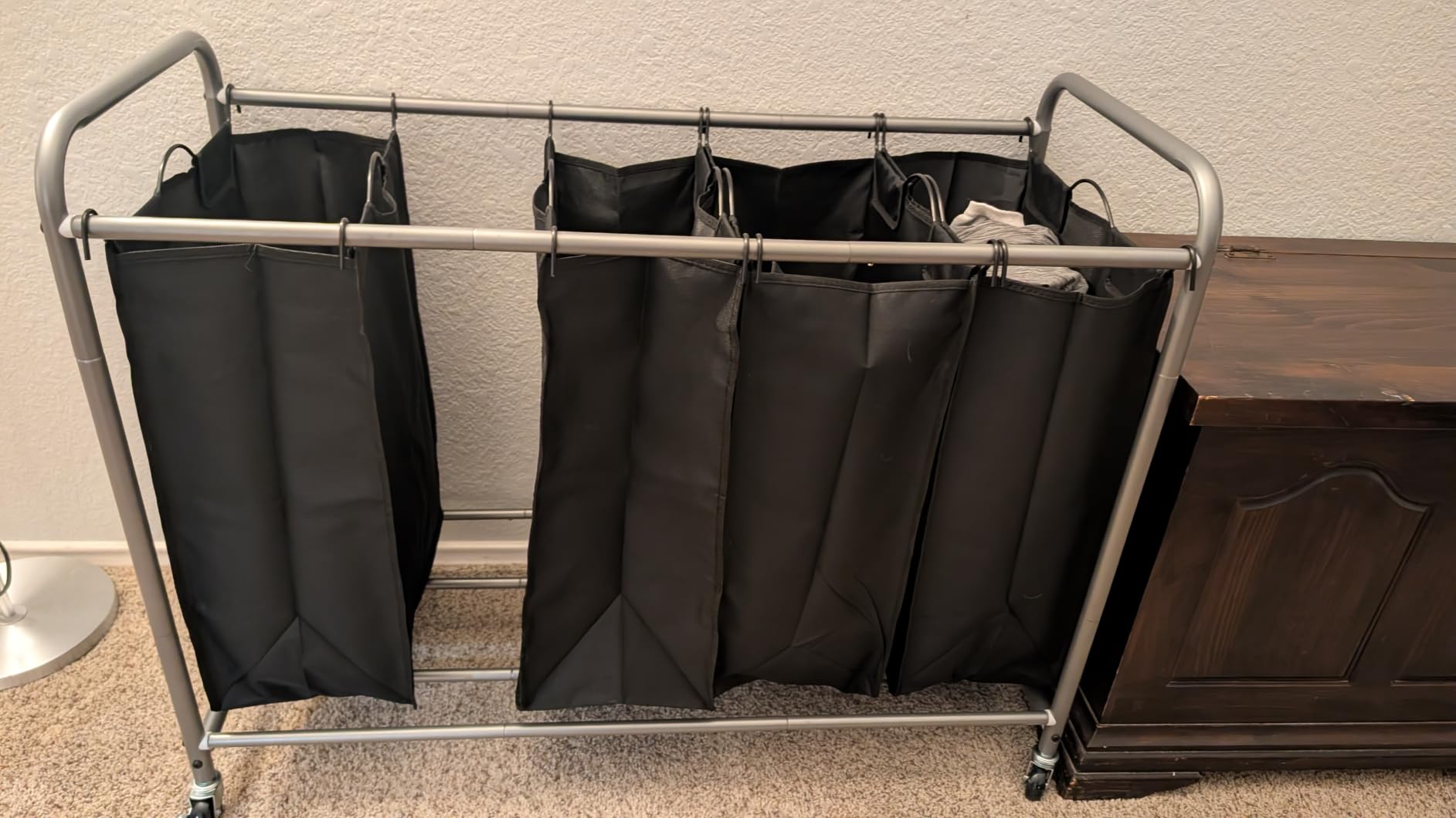 STO STO Laundry Sorter 3 Section, 3 Bag Clothes Hamper, Rolling Laundry Cart Basket with Heavy Duty Lockable Wheels and Removable Bag for Laundry Room, Bedroom, Closet, Black customer photo 2