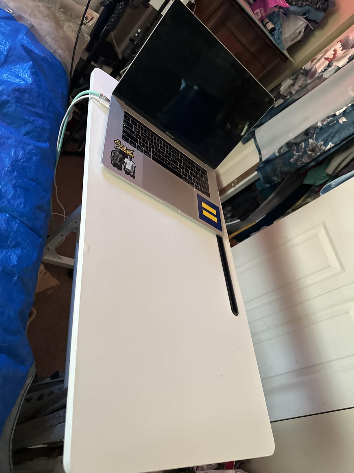 KLSMYHOKI Standing Desk Adjustable Height, Mobile Stand Up Desk with Wheels | Small Computer Desk Rolling Desk, Portable Laptop Desk White Standing Table Home Office Desks 16
