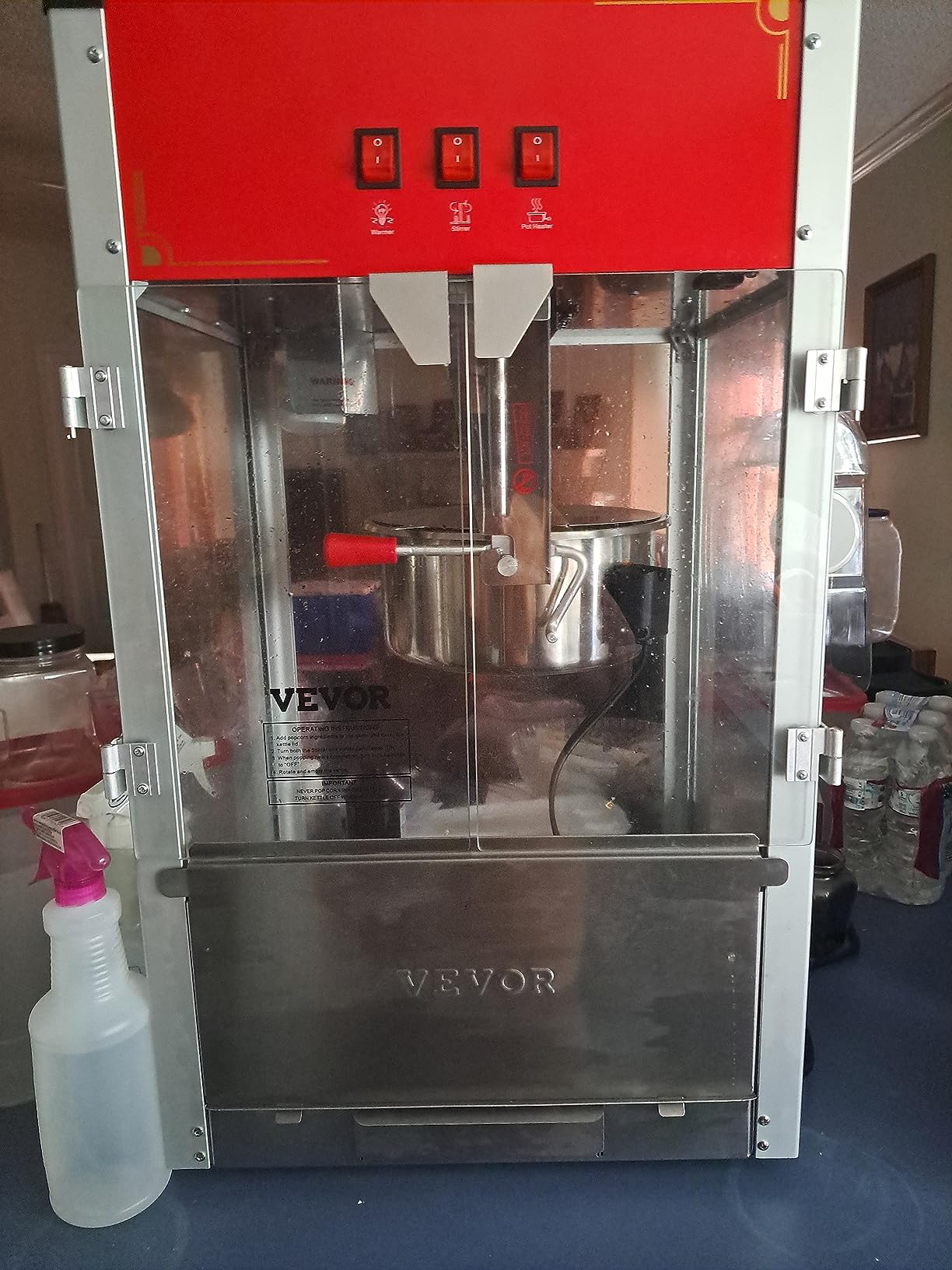 VEVOR Commercial Popcorn Machine, 12 Oz Kettle, 1440 W Countertop Popcorn Maker for 80 Cups per Batch, Theater Style Popper with 3-Switch Control Steel Frame Tempered Glass Doors customer photo 1