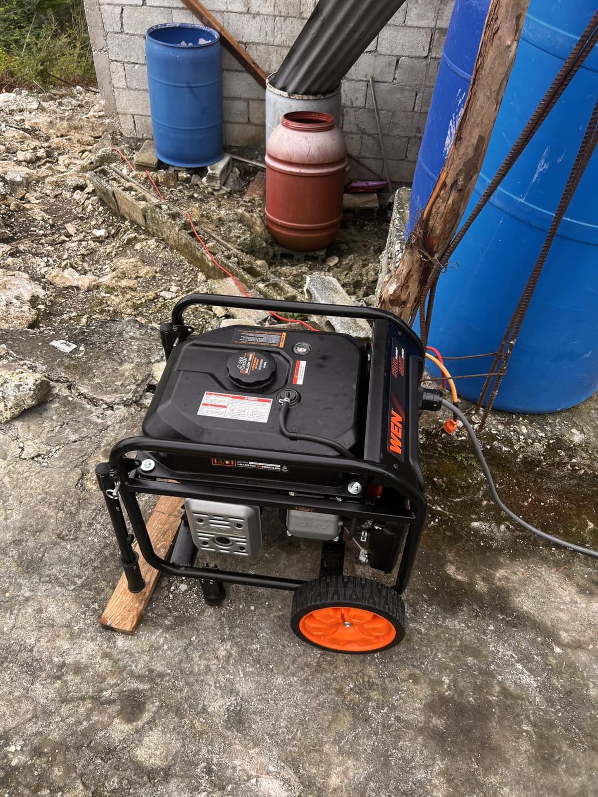 WEN 5600-Watt Portable Generator, 224cc, Transfer-Switch and RV-Ready (GN5600) customer photo 1