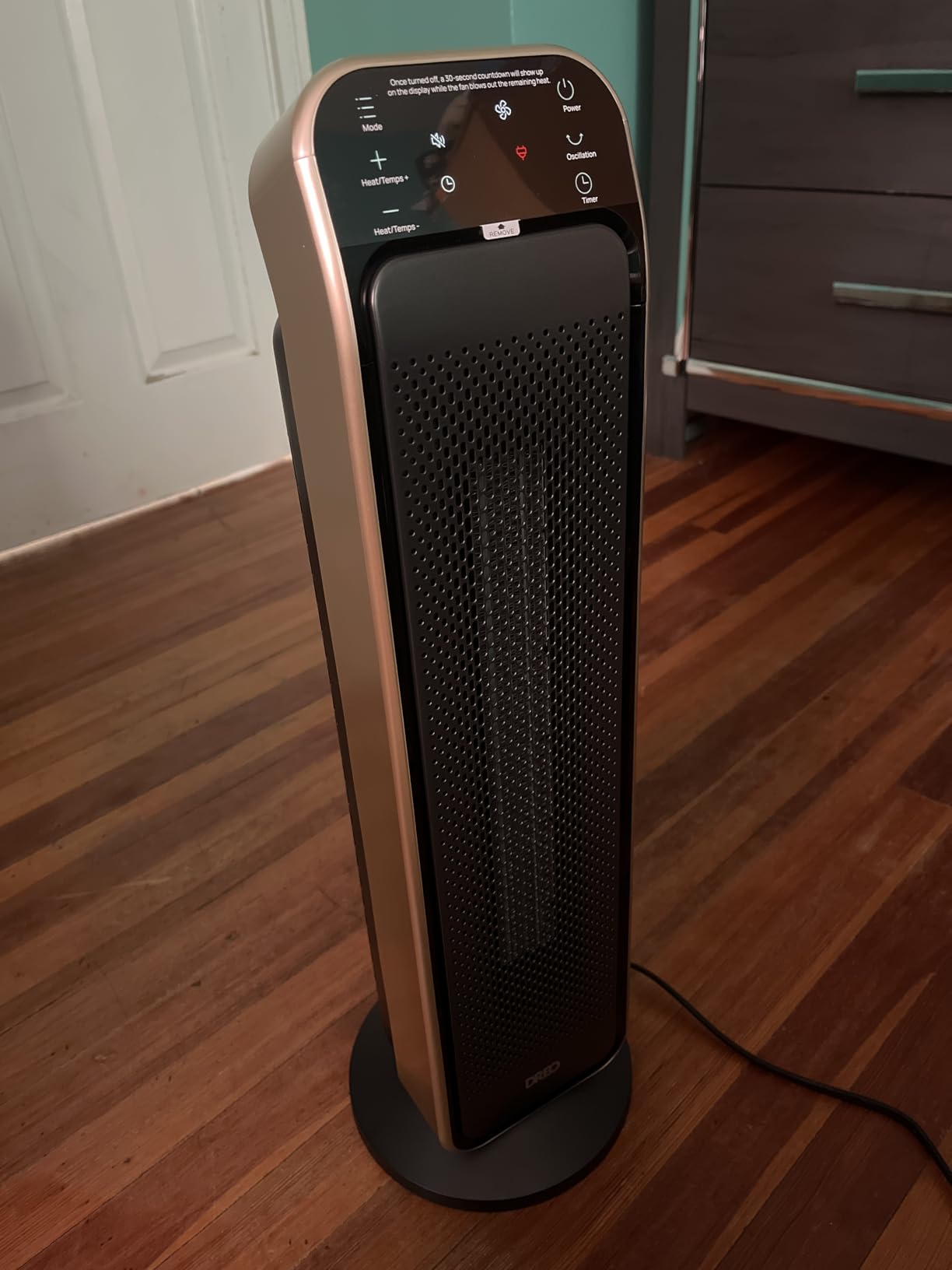 DREO 25 Inch Electric Space Heater for Indoor Use, Large Room, Thermostat | 11.5 ft/s Fast Heating, 25dB Quiet Operation, 70° Oscillation, Remote Control, Child Lock, Overheating & Tip-Over Protection customer photo 2