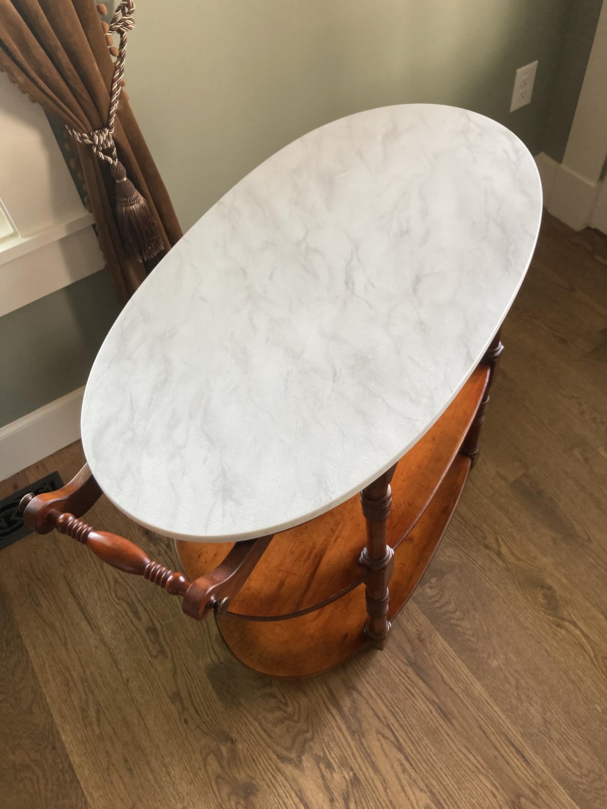 Rust-Oleum Home Marble White Countertop Coating Kit | Countertop Renewal System, Laminate, Vinyl & Tile Surfaces, Wear & Stain Resistance, No Priming Required, 1 Kit customer photo 2