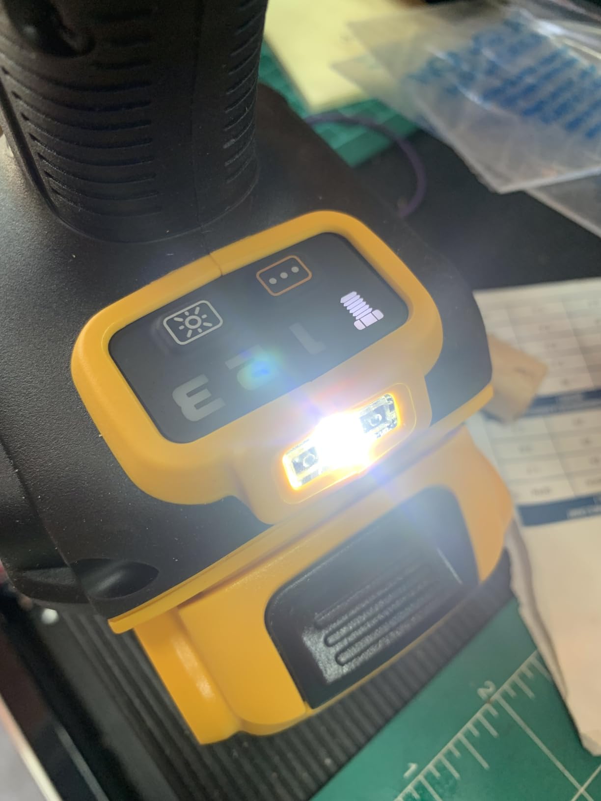DEWALT 20V MAX Cordless Impact Wrench, 1/2