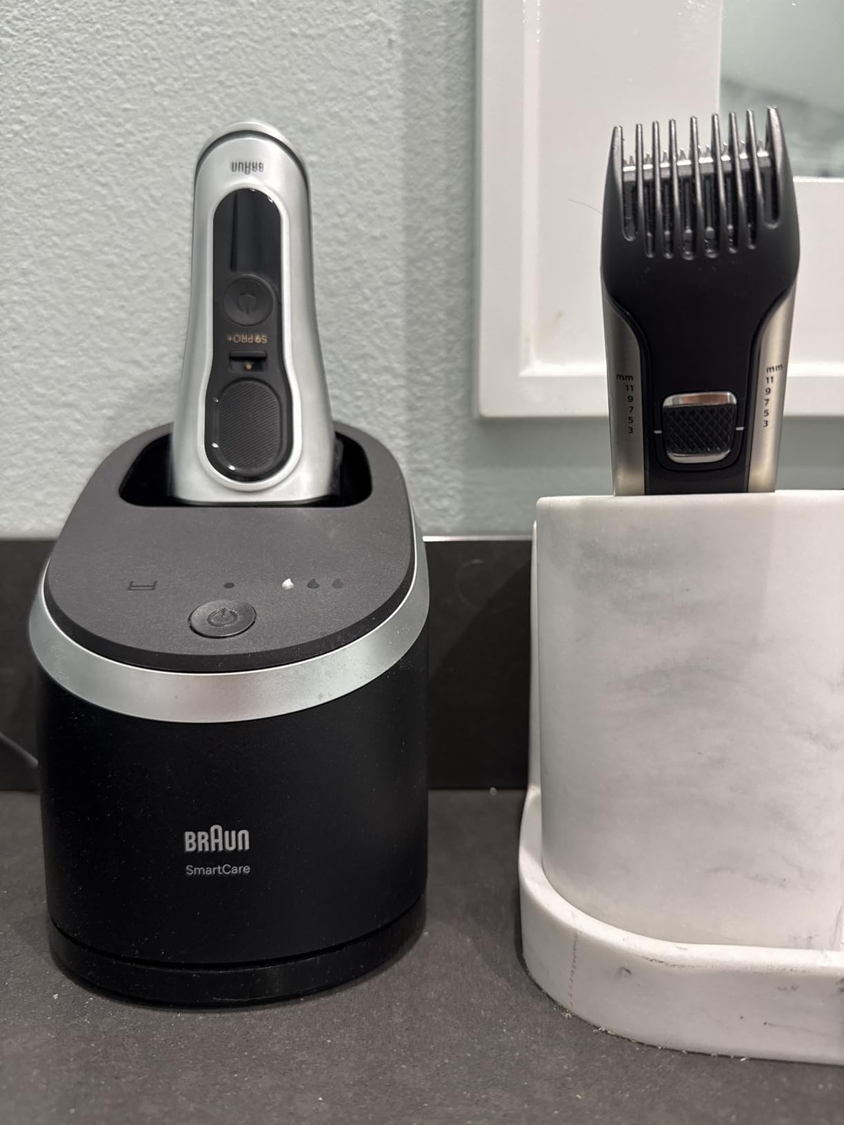 Braun Series 9 PRO+ Electric Razor for Men, 5 Pro Shave Elements & Precision Long Hair Trimmer, 6in1 SmartCare Center, Wet & Dry Electric Shaver customer photo 2