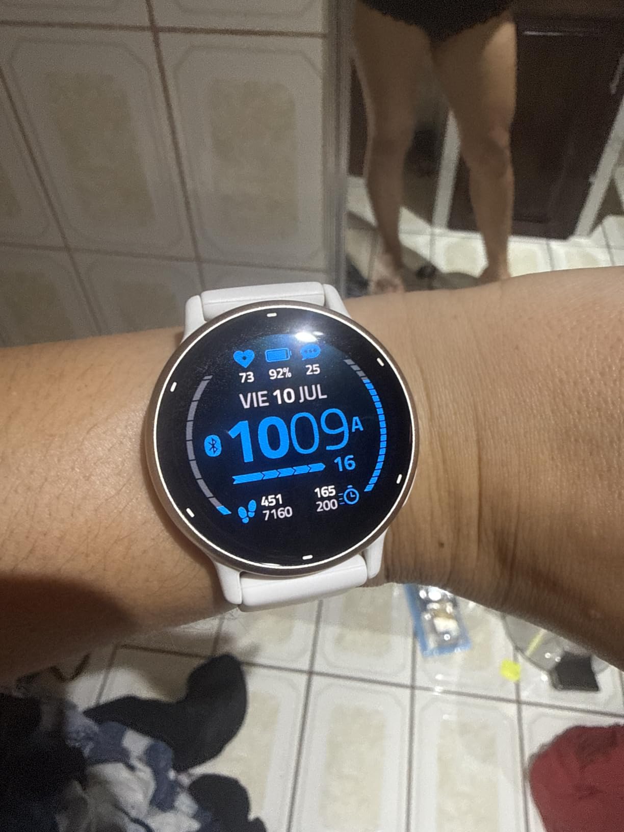 Garmin vívoactive 5, Health & Fitness GPS Smartwatch, 42mm, Ivory | 24/7 Health Monitoring, Built-In Sports Apps, Sleep Coach, Body Battery Energy Monitoring, Workout Benefit & Recovery Time customer photo 1