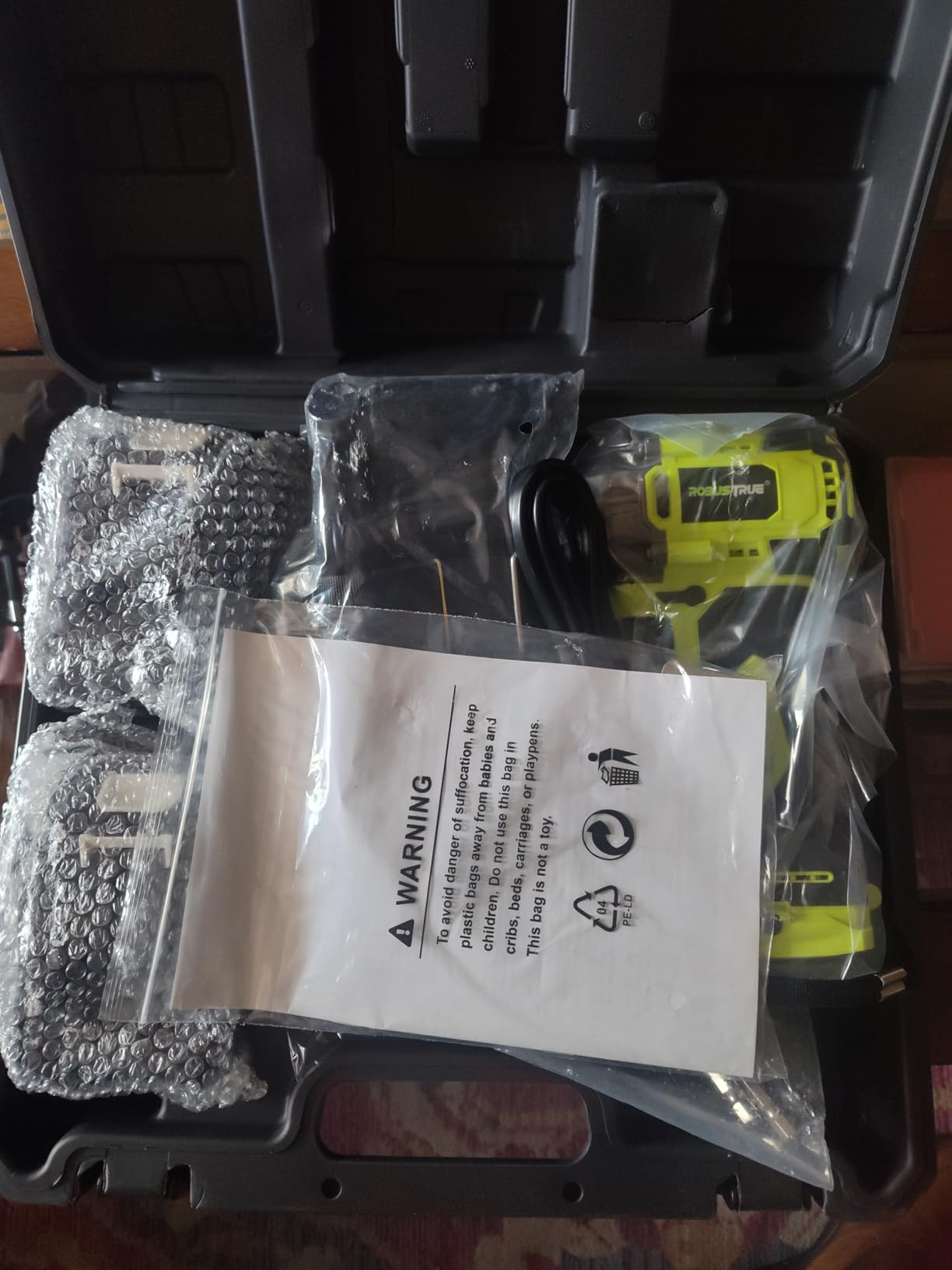 Robustrue Cordless Impact Wrench, 590Ft-lbs (800N.m) Brushless 1/2 inch, 2800RPM High Torque Impact Gun, 2x 4.0Ah Battery, Charger, 4 Sockets customer photo 2