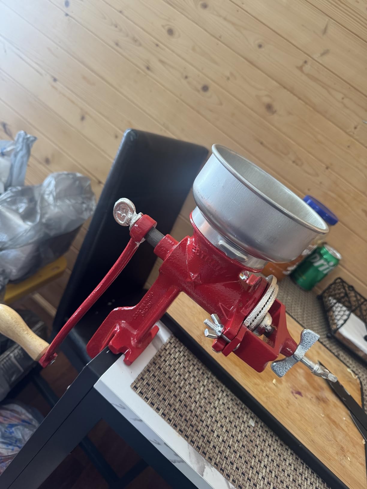 Estrella Cast Iron Manual Corn Grinder, Hand Grain Mill, Molino de Maiz Manual, Red customer photo 1