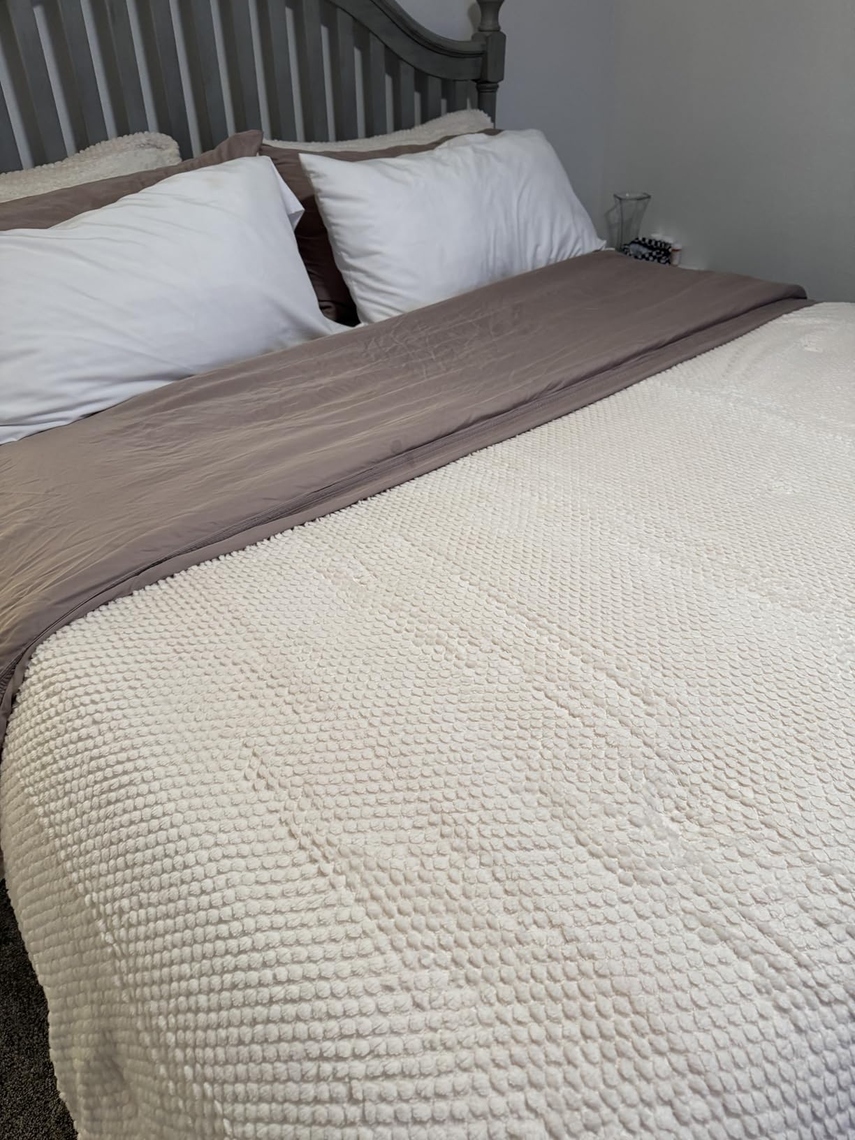 LLanCL 3D Jacquard Design Comforter Set, Ultra-Soft Warm Queen Size Sherpa Fur Plush 3-Pieces Sets Luxury Cozy Bedding with 2 Pillowcases (90