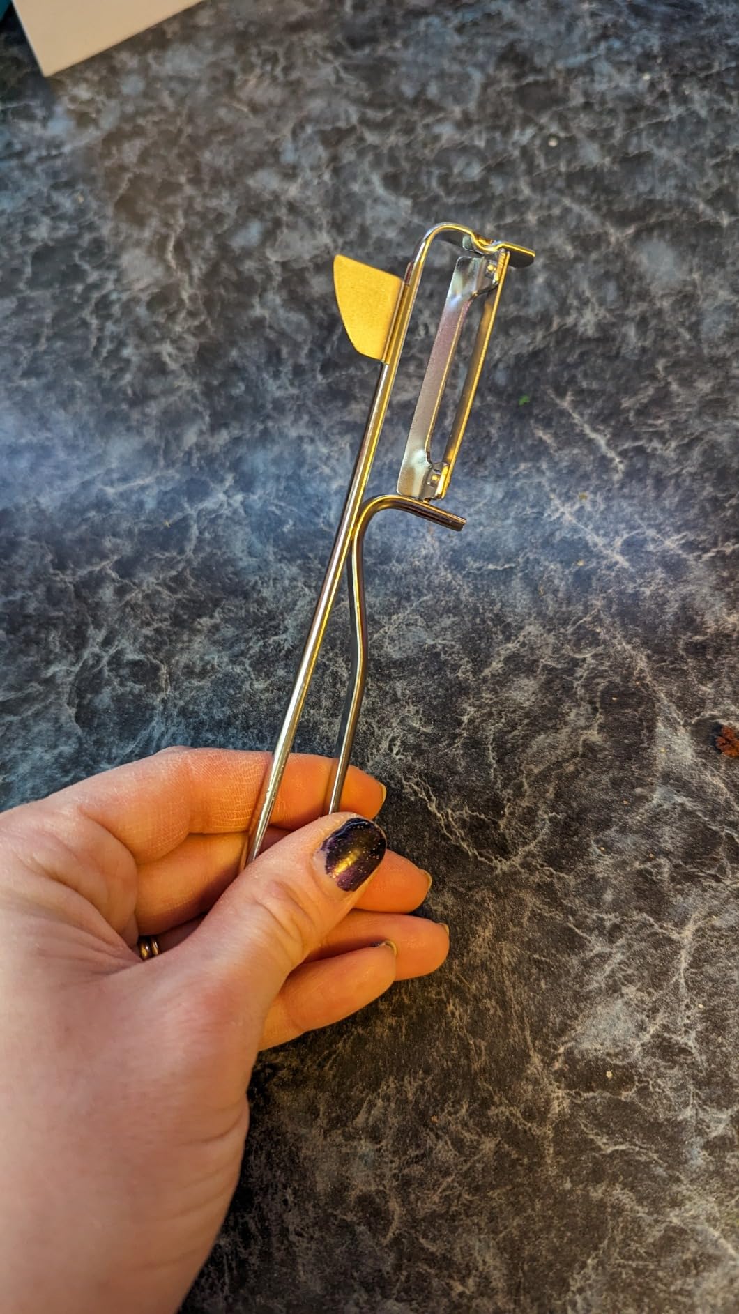 BURLIHOME 6Pcs Stainless Steel Fruit Carving Knife Set with Melon Baller Scoop, Crinkle & V-shape Cutter, Lemon Zester & Peeler customer photo 2