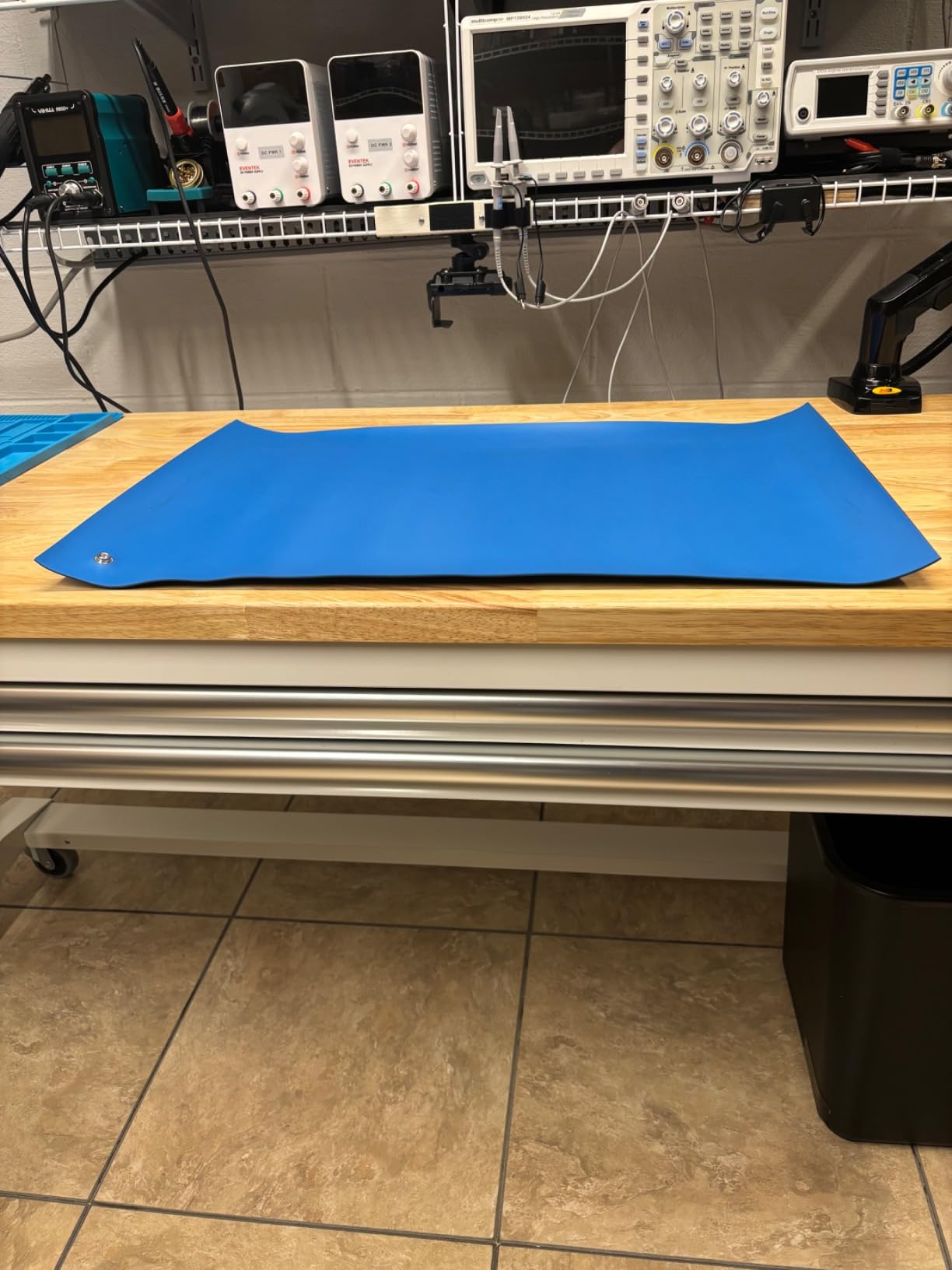 Anti Static ESD Mat for Electronics Repair, 24
