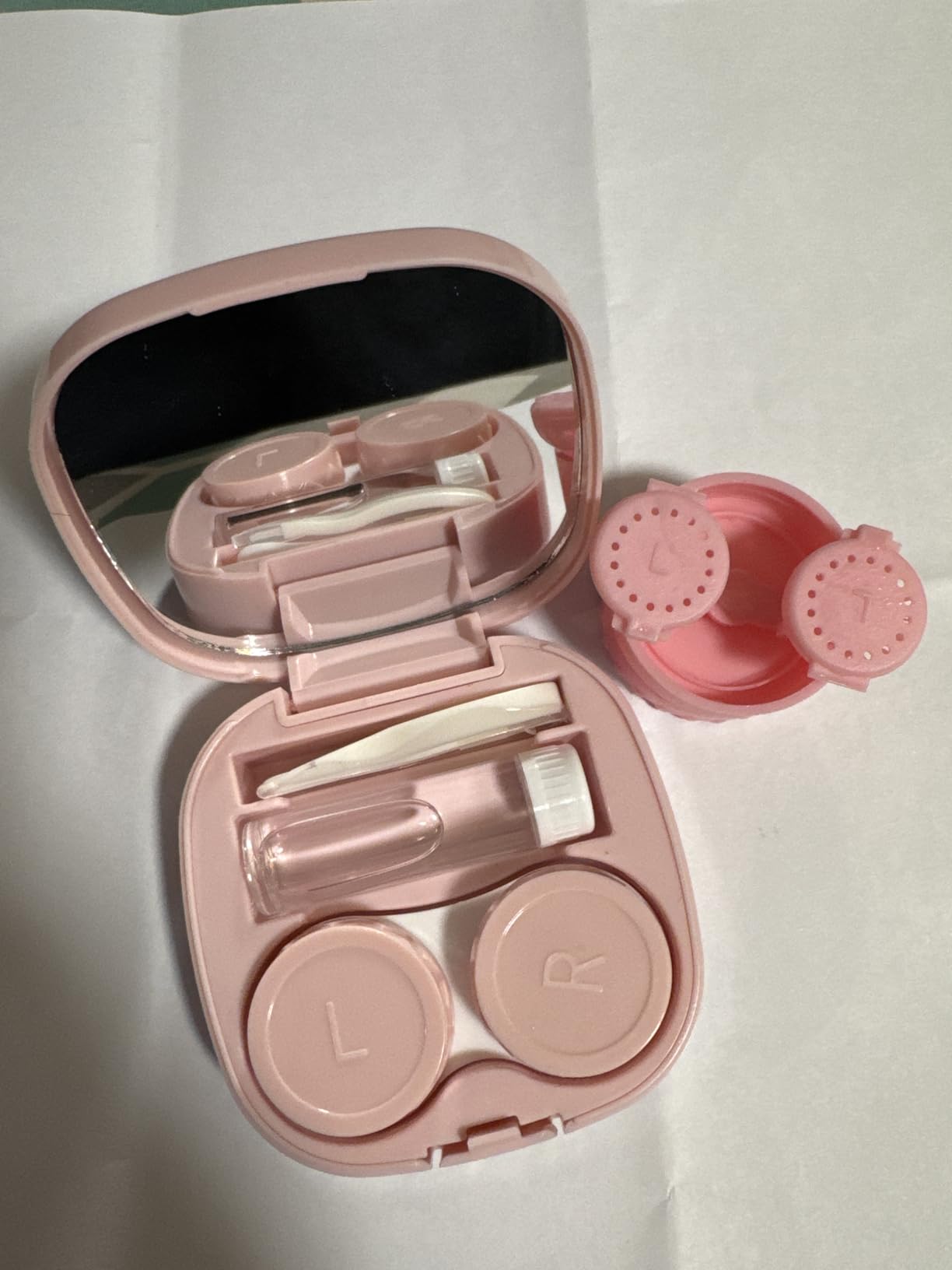 Vastsoon Contact Lens Case with Cleaner Washer, Travel Size Cute Colored Contact Lenses Applicator Removal Tool Kit with Mirror Solution Bottle for Daily Outdoor (Pink) customer photo 1