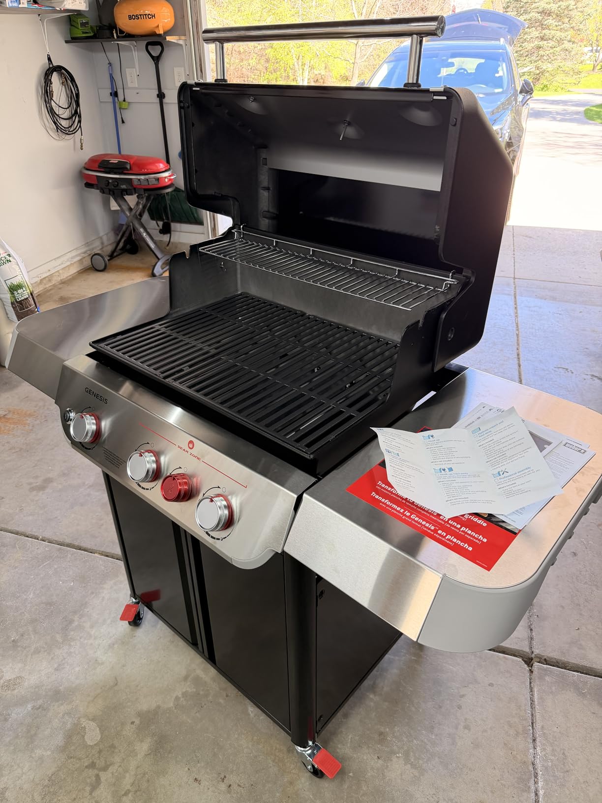 Weber Genesis E-325 Gas Grill, Outdoor Cooking, Propane Grill, Black | 3 PureBlu Burners, XL Sear Zone, Porcelain-Enameled Cast-Iron Grates, Stainless-Steel Side Tables, BBQ Grill customer photo 2