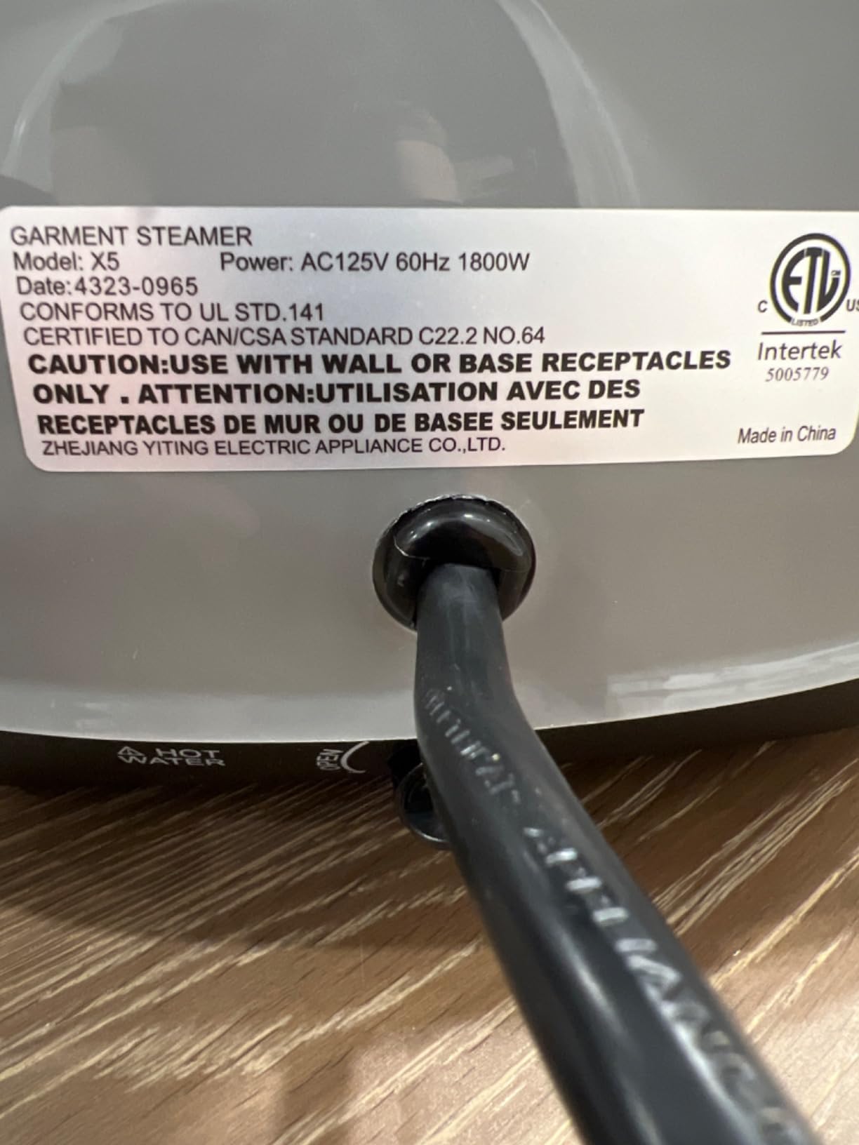 True & Tidy Heavy-Duty Commercial Garment Steamer, w/ 3 Steam Settings customer photo 2
