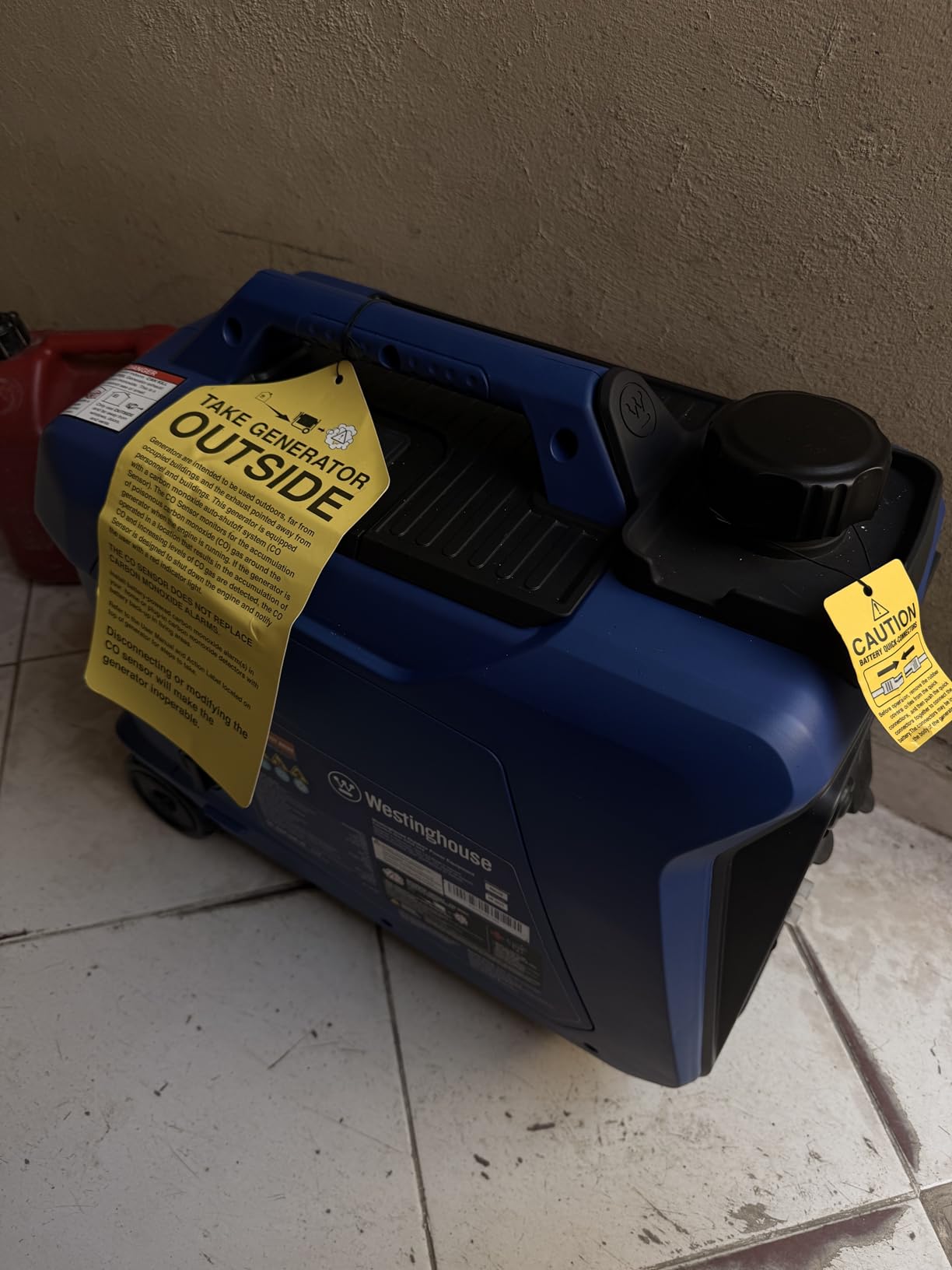 Westinghouse 4000 Peak Watt Super Quiet Dual Fuel Portable Inverter Generator, Wheel & Handle Kit, Gas & Propane Powered, RV Ready, CO Sensor, Parallel Capable customer photo 2
