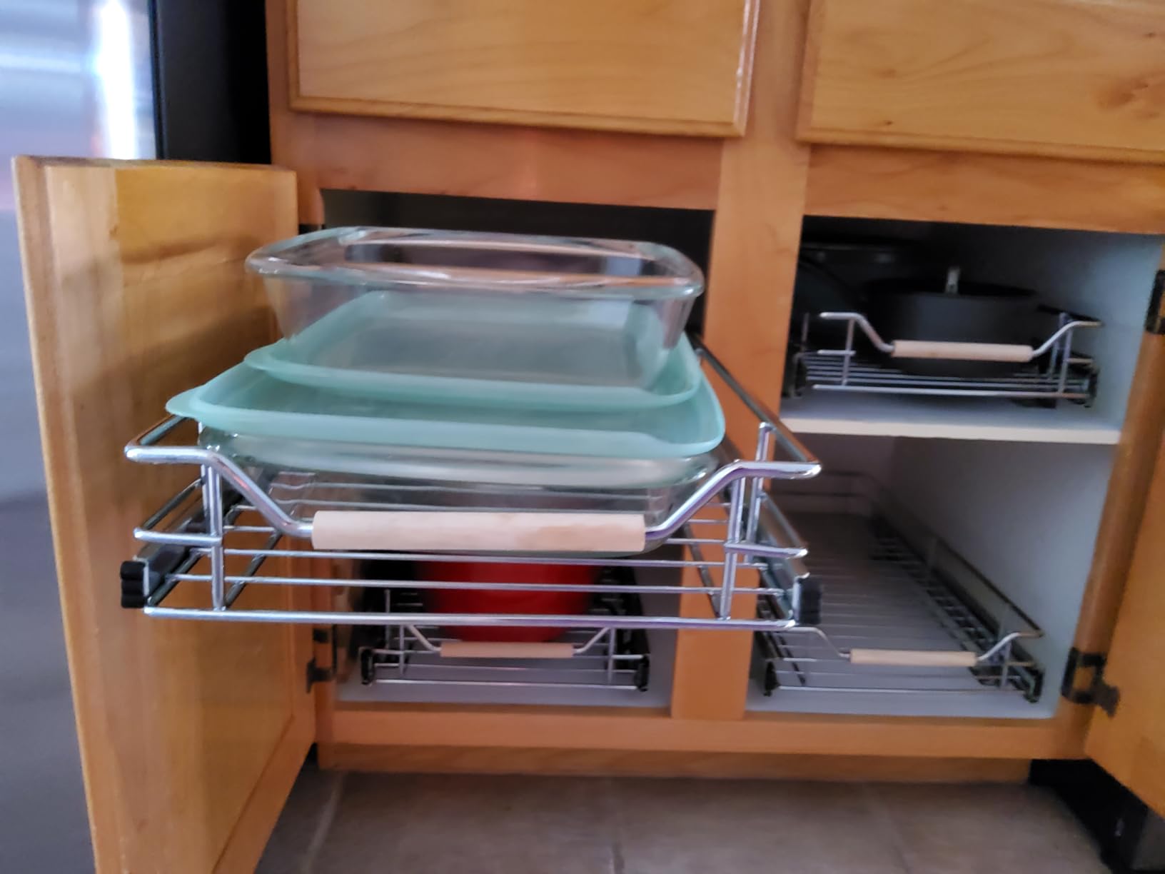 Pull out Cabinet Organizer, 15