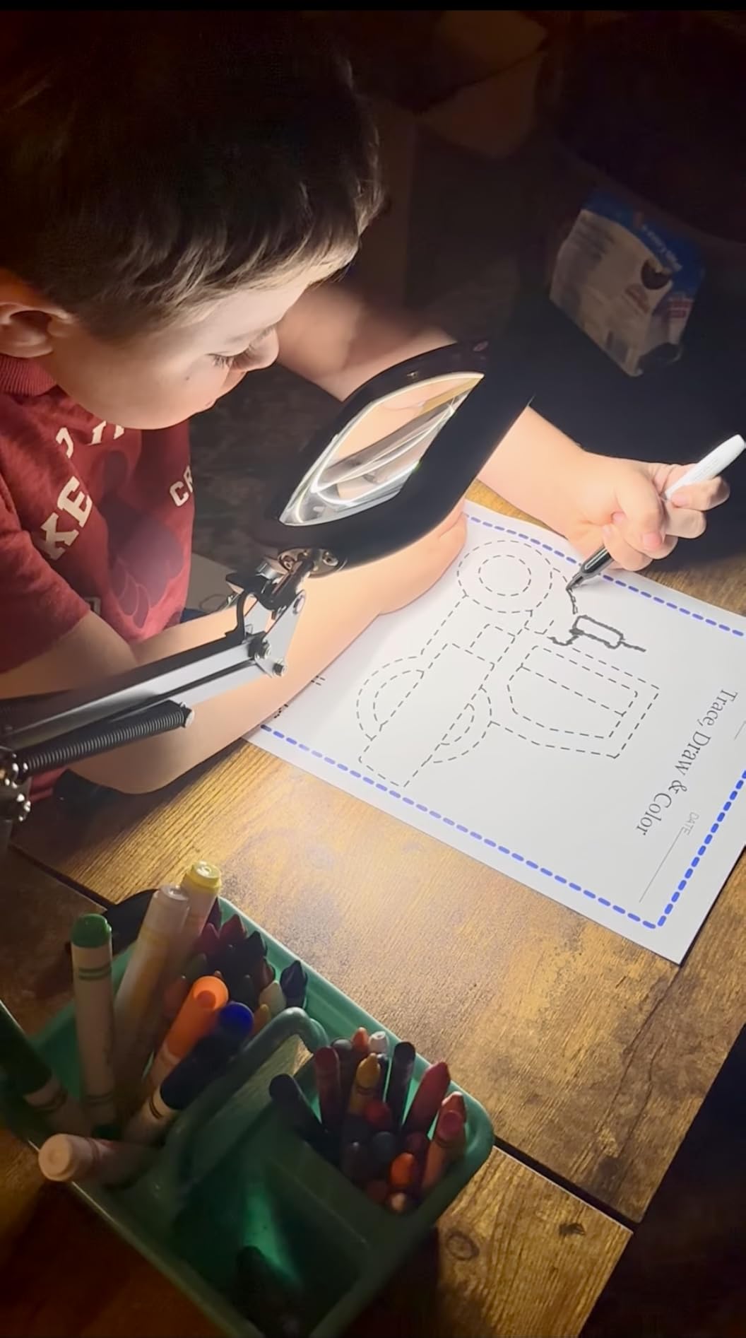 Drdefi 12X Square Magnifying Glass with Light and Stand, Real Glass LED Lighted Magnifier, 5 Color Modes Stepless Dimmable, Hands-Free Mag Desk Lamp with Clamp for Reading Craft Hobby Close Work Black customer photo 1
