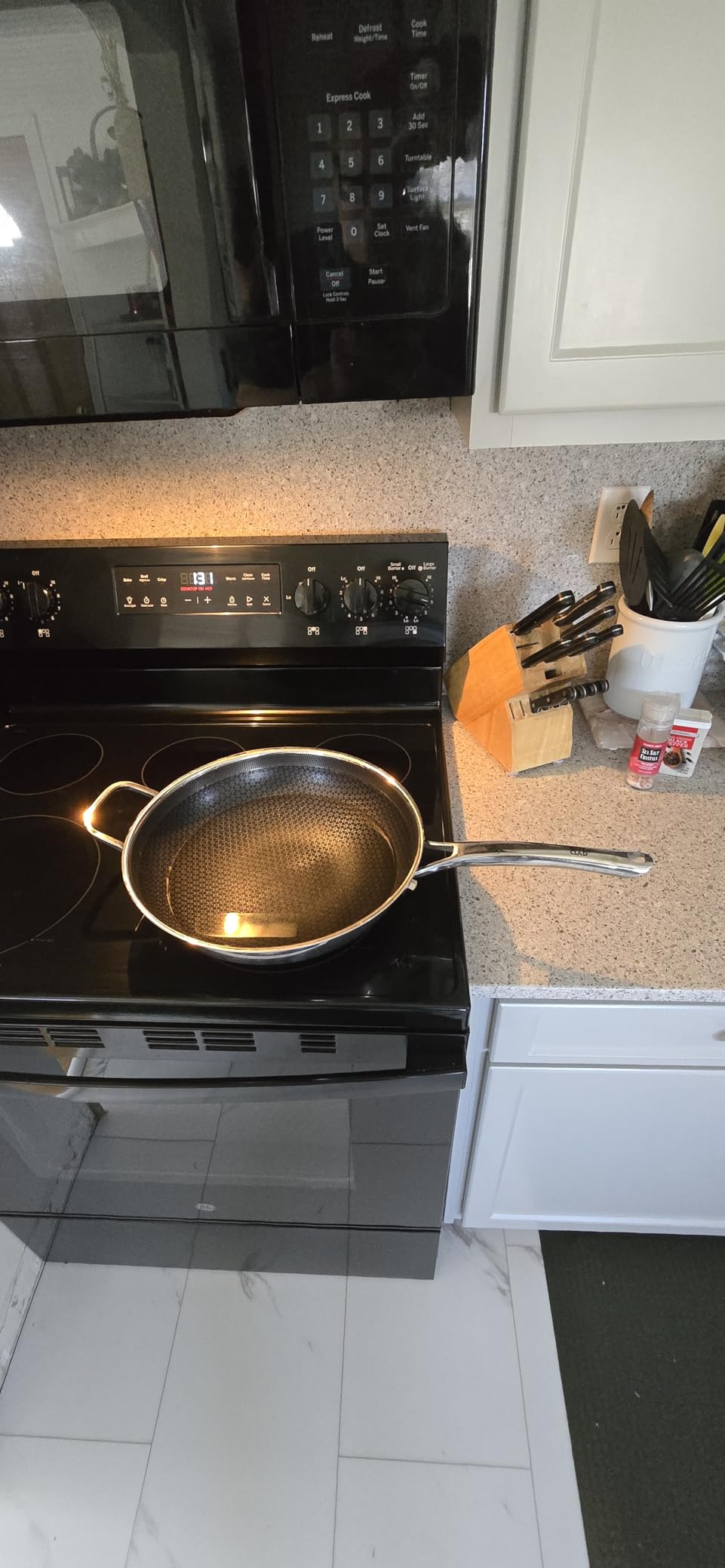 DOTCLAD Wok Pan, Hybrid 12 inch Wok with Lid, PFOA Free Cookware, Non Stick Stainless Steel Woks & Stir-fry Pans Nonstick, Dishwasher and Oven Safe, Works on Induction customer photo 1