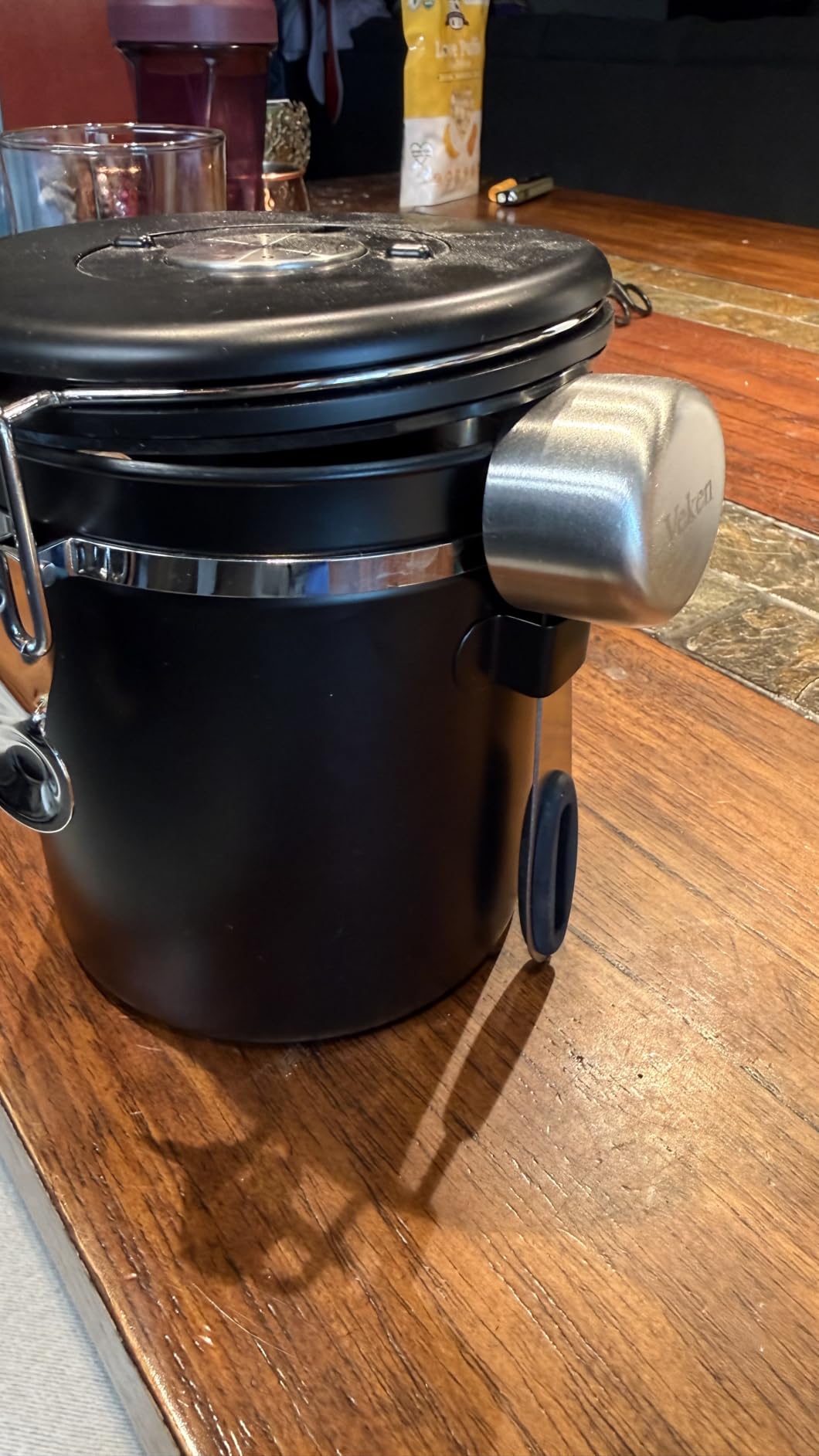 Veken Coffee Canister with Window, Airtight Stainless Steel Container, 22OZ | Kitchen Food Storage Pantry Organizers for Beans,Ground,Espresso,Rice,Tea,Sugar,Bar Accessories,Gifts,Lids,Jars, Scoop, Black customer photo 1