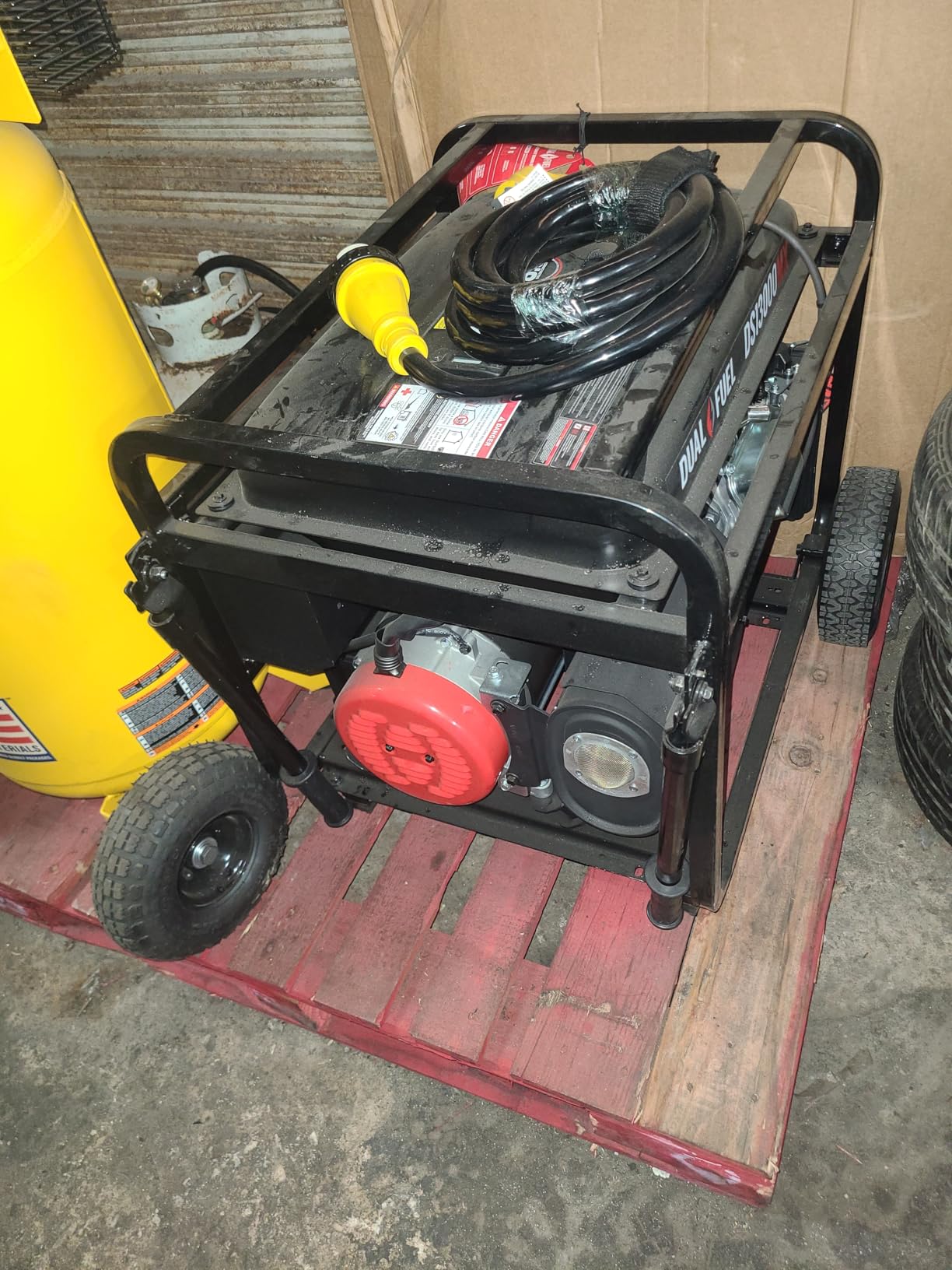 DuroStar DS13000MX 13,000-Watt 500cc Dual Fuel Portable Generator - Gas and Propane, Remote Electric Start, Whole Home Power Backup, Transfer Switch Ready, RV & Emergency Ready customer photo 1