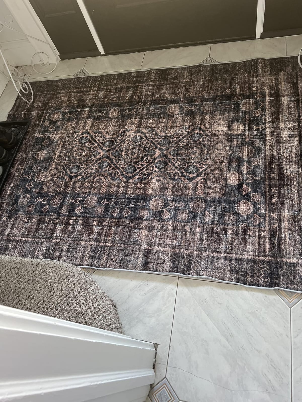 CHAMPLANT 6'x9' Washable Vintage Area Rug Boho Chic Medallion Distressed Design Non-Shedding Easy Care Ideal for High Traffic Areas in Living Room Bedroom Kitchen Office Large Carpet customer photo 2