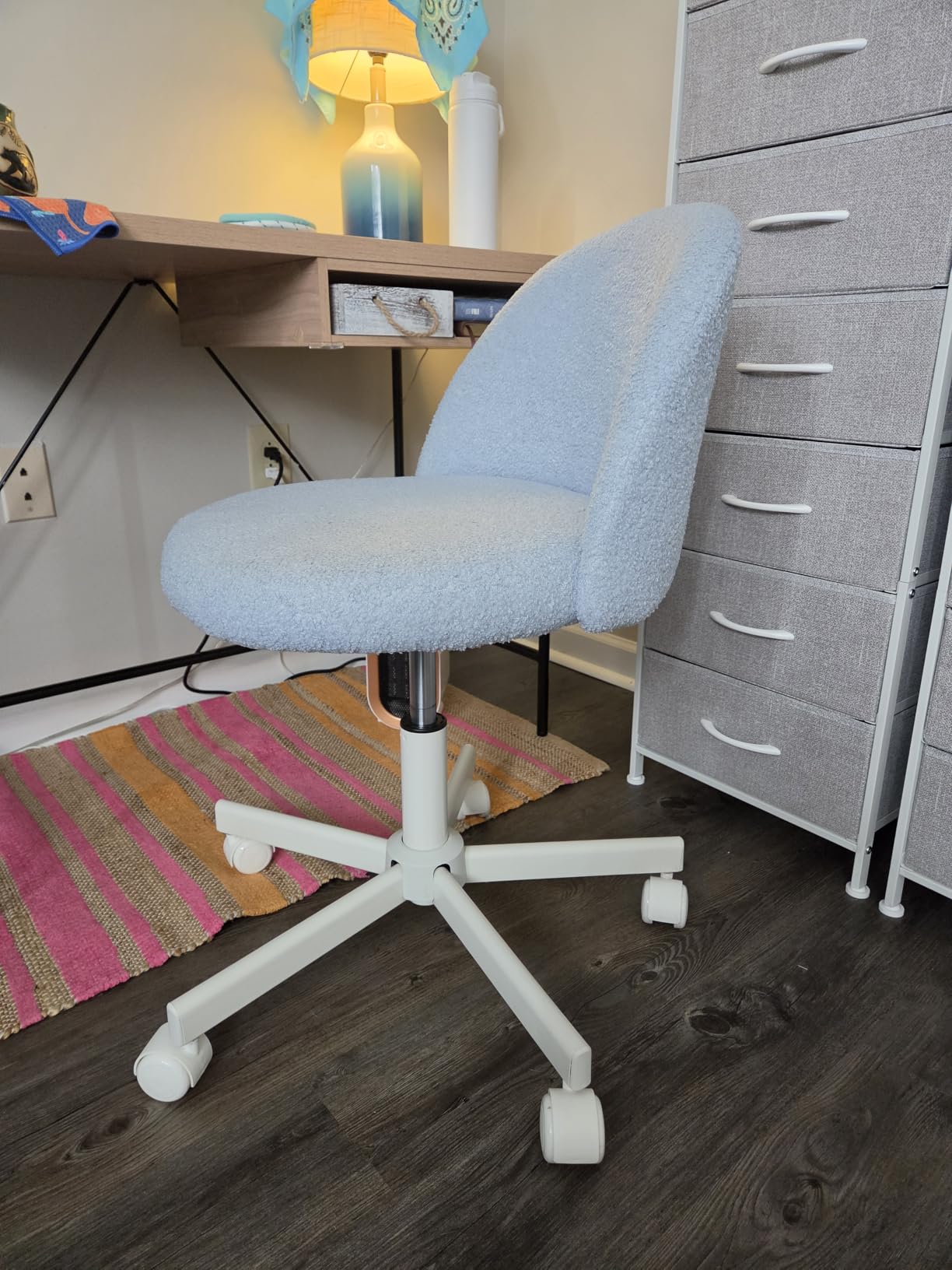 VINGLI Modern Vanity Chair with Back, Teddy Fleece Swivel Desk Chair for Girls, Adjustable Small Office Chair with Silent Wheels & Lumbar Support, Stylish and Comfortable, White customer photo 2