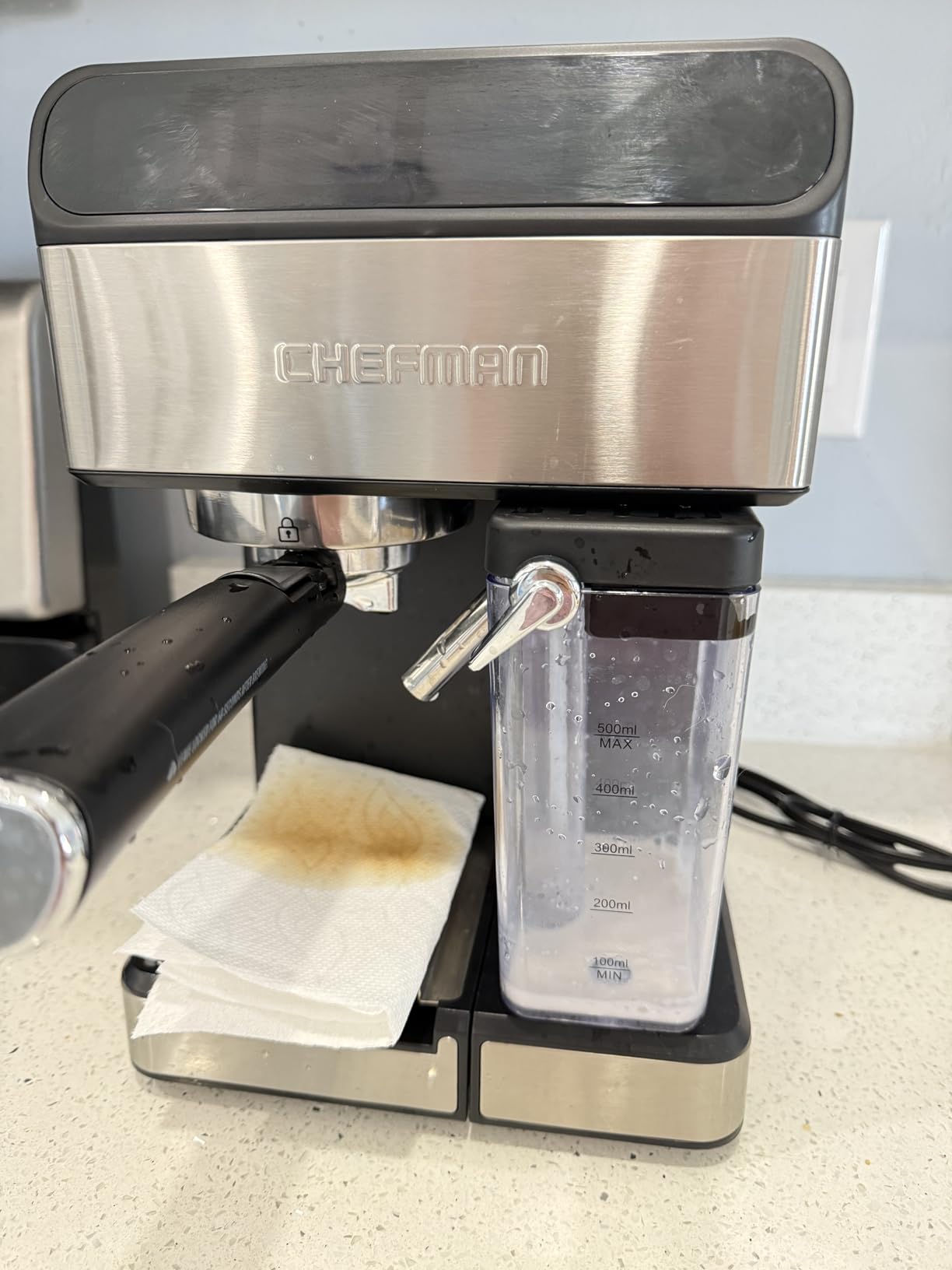 Chefman CaféMaster Pro Espresso Machine, Brew Single or Double Shots, Coffee Maker with Built-In Milk Frother for Cappuccino & Latte, XL 1.8 Liter Removable Water Reservoir - Stainless Steel customer photo 1